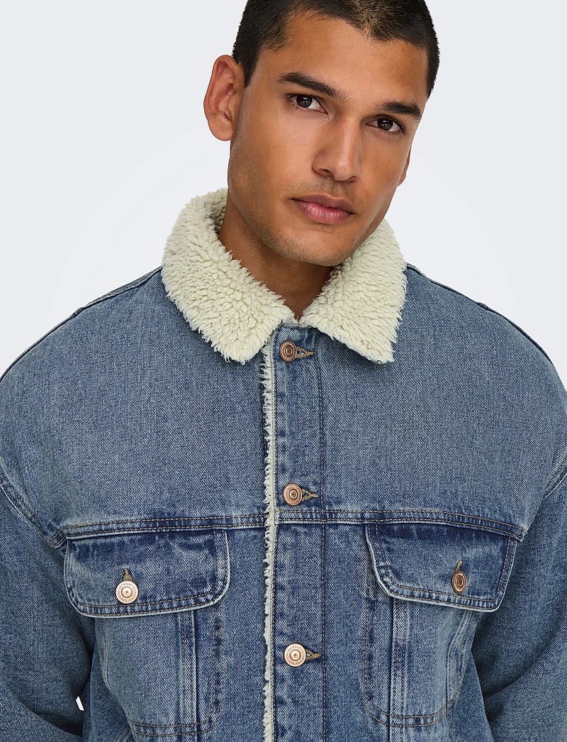 ONLY & SONS - ONSWILSON SHERPA DBTINT 0970 DNM JACKET - fodrade jeansjackor - dark blue denim - 4