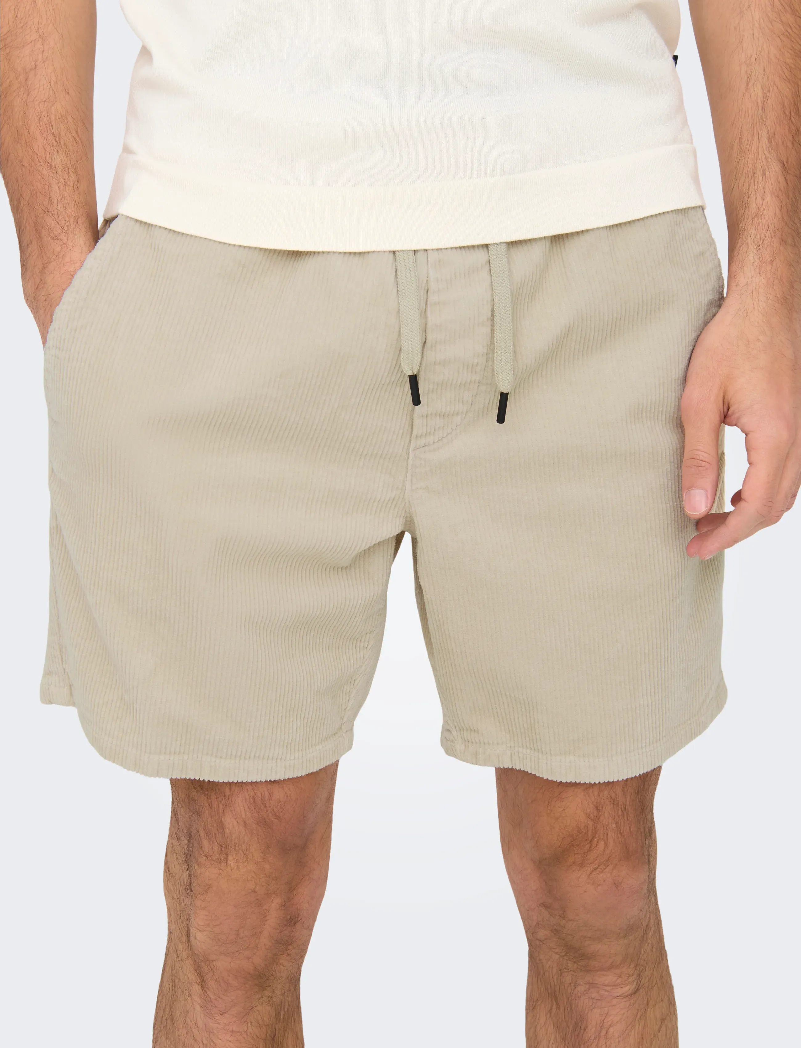 ONLY & SONS - ONSTEL CORDUROY 0185 SHORTS VD - casual shorts - silver lining - 5