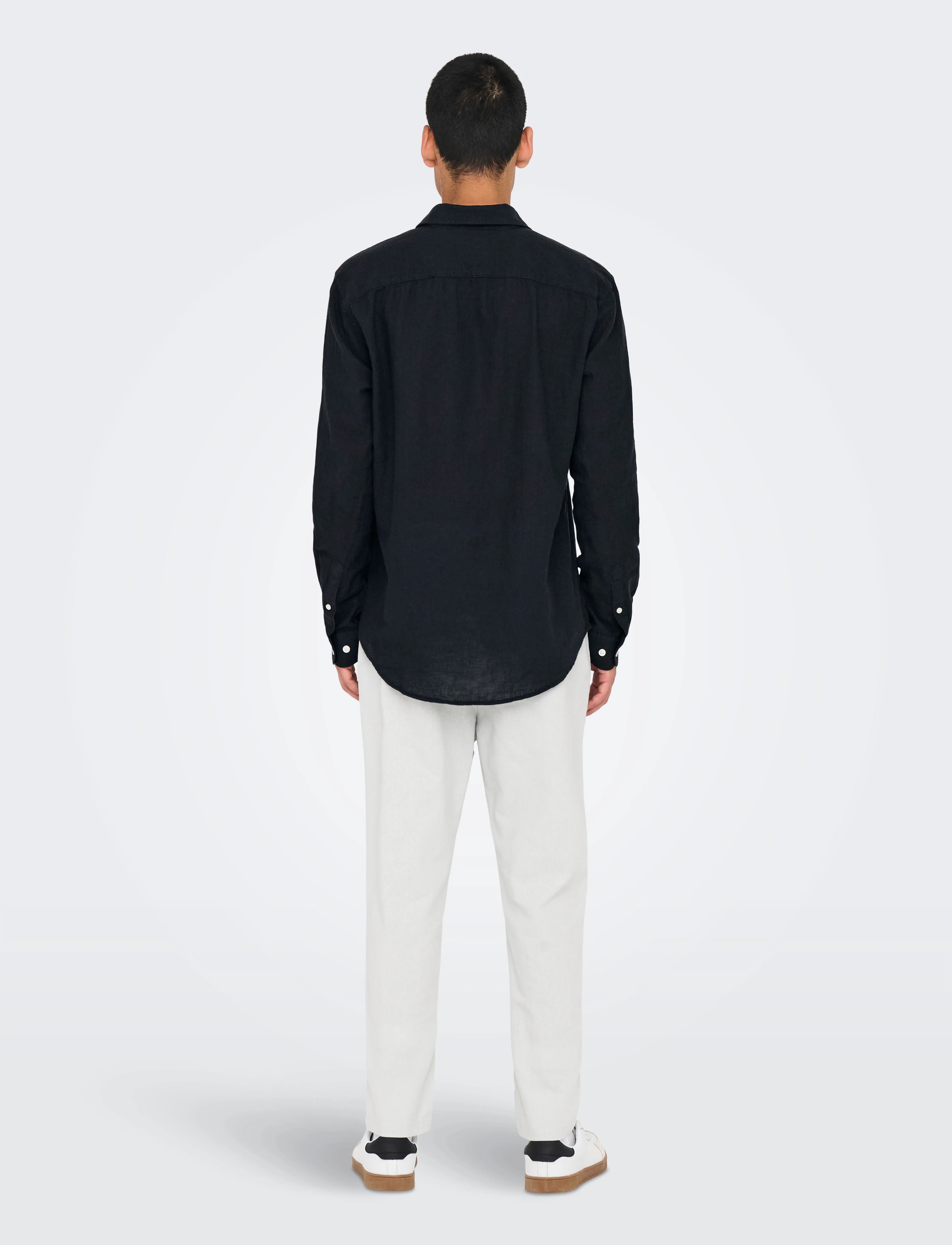 ONLY & SONS - ONSCAIDEN LIFE REG LS 1 PKT SHIRT NOOS - chemises de lin - black - 3