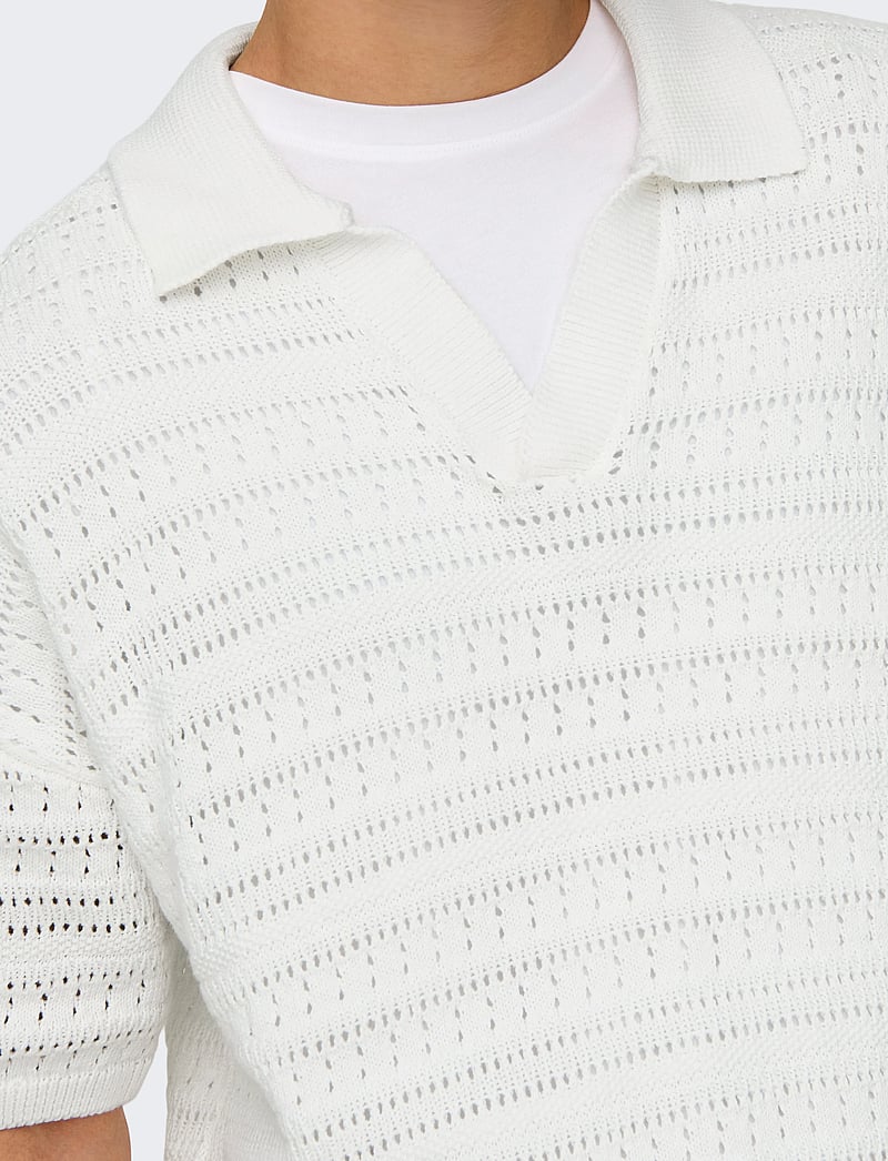 ONLY & SONS - ONSGRAYSON DS 5 CHOCHET POLO KNIT NOOS - kootud polosärgid - cloud dancer - 5