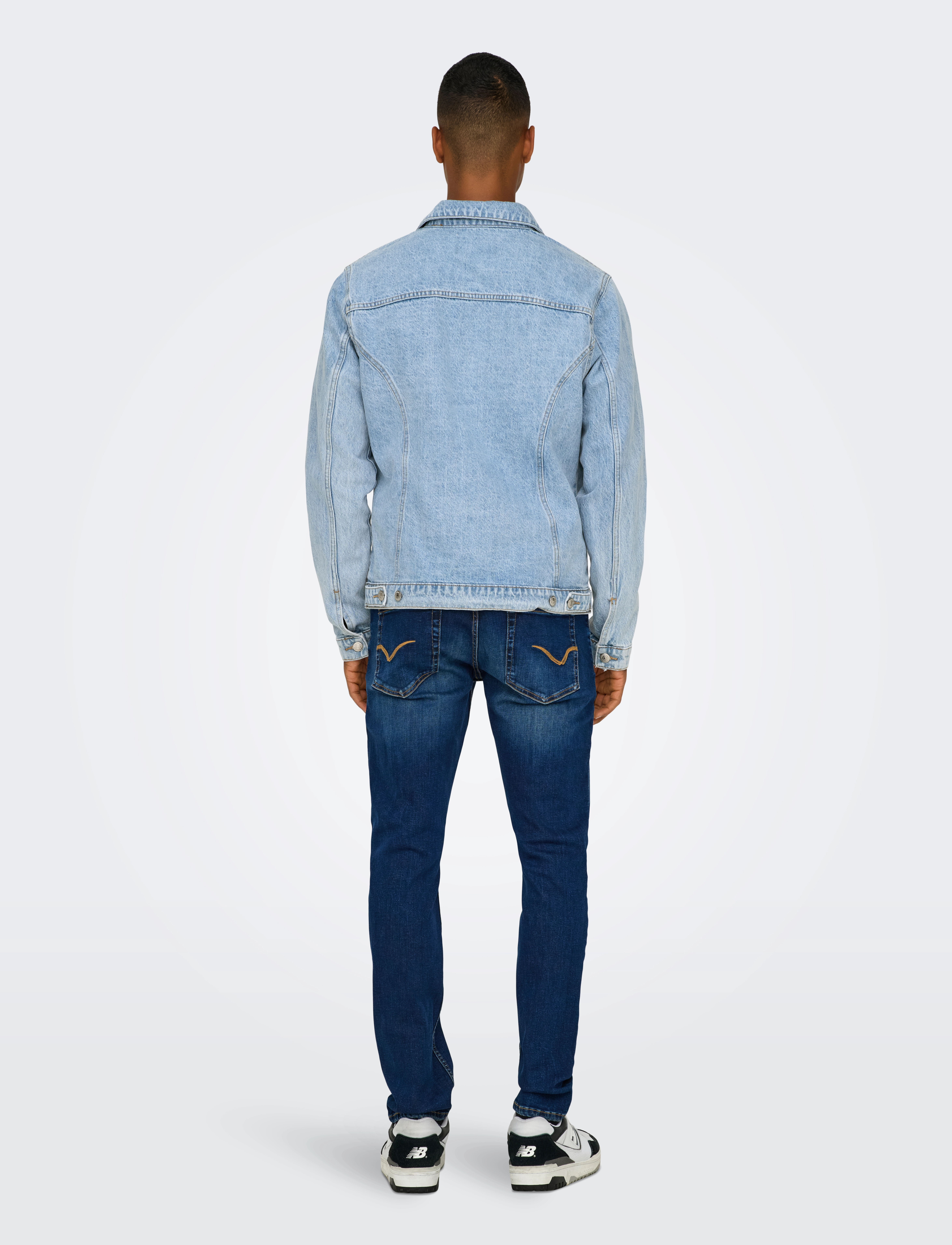 ONLY & SONS - ONSDUKE LB 2035 AZG DNM JACKET - unlined denim jackets - light blue denim - 3