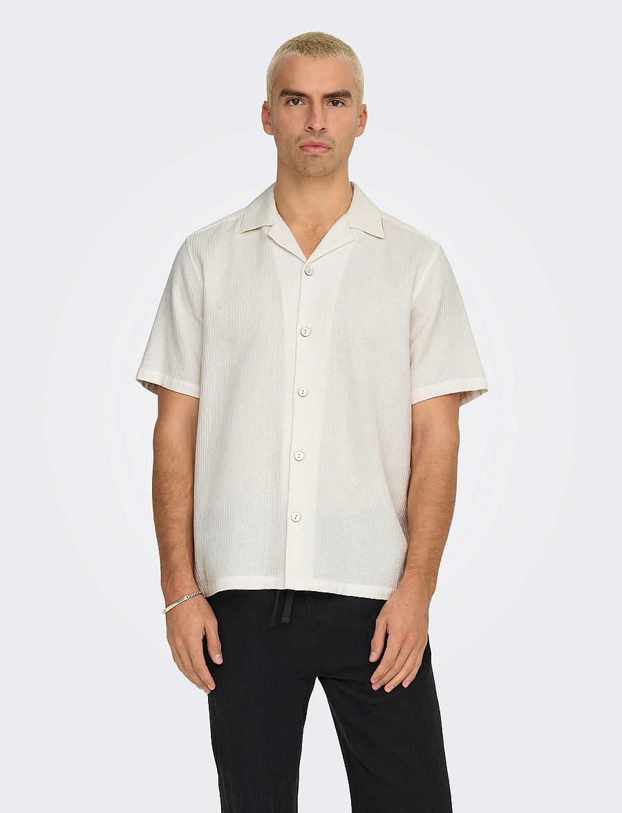 ONLY & SONS - ONSBERTIL WAFFLE SS RESORT SHIRT - kortärmade skjortor - cloud dancer - 4