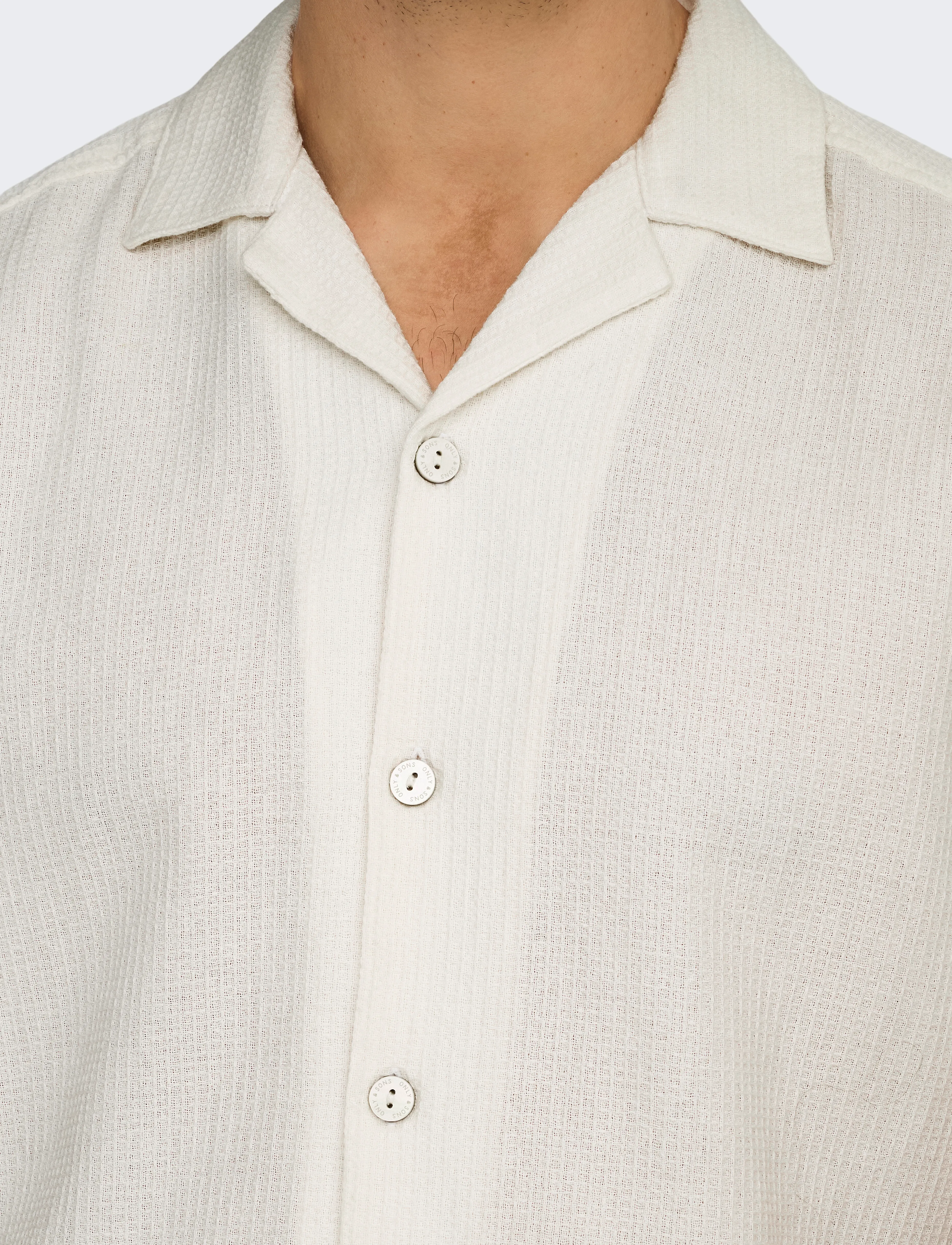 ONLY & SONS - ONSBERTIL WAFFLE SS RESORT SHIRT - chemises à manches courtes - cloud dancer - 5