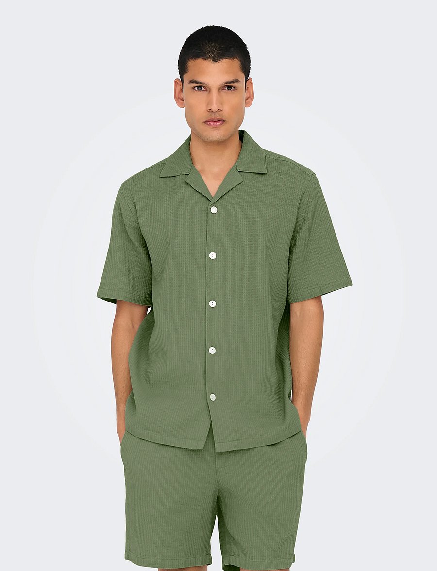 ONLY & SONS - ONSBERTIL WAFFLE SS RESORT SHIRT - kurzarmhemden - deep lichen green - 0