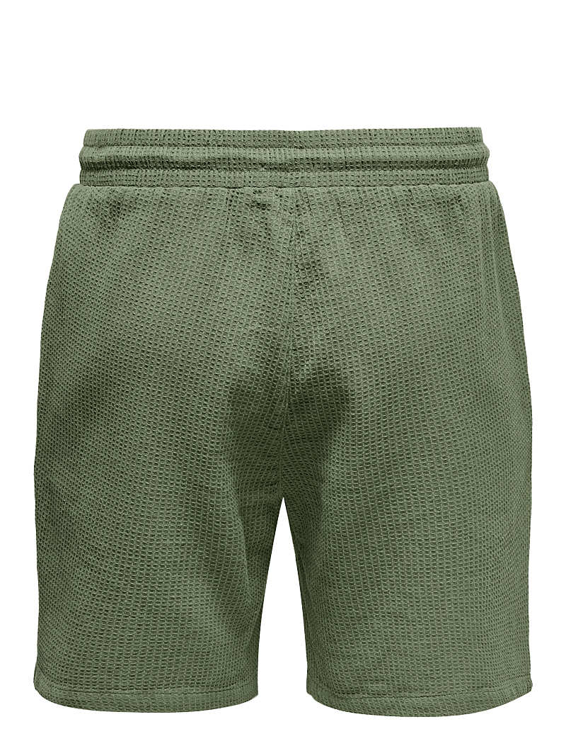 ONLY & SONS - ONSBERTIL WAFFLE SHORTS - casual shorts - deep lichen green - 1
