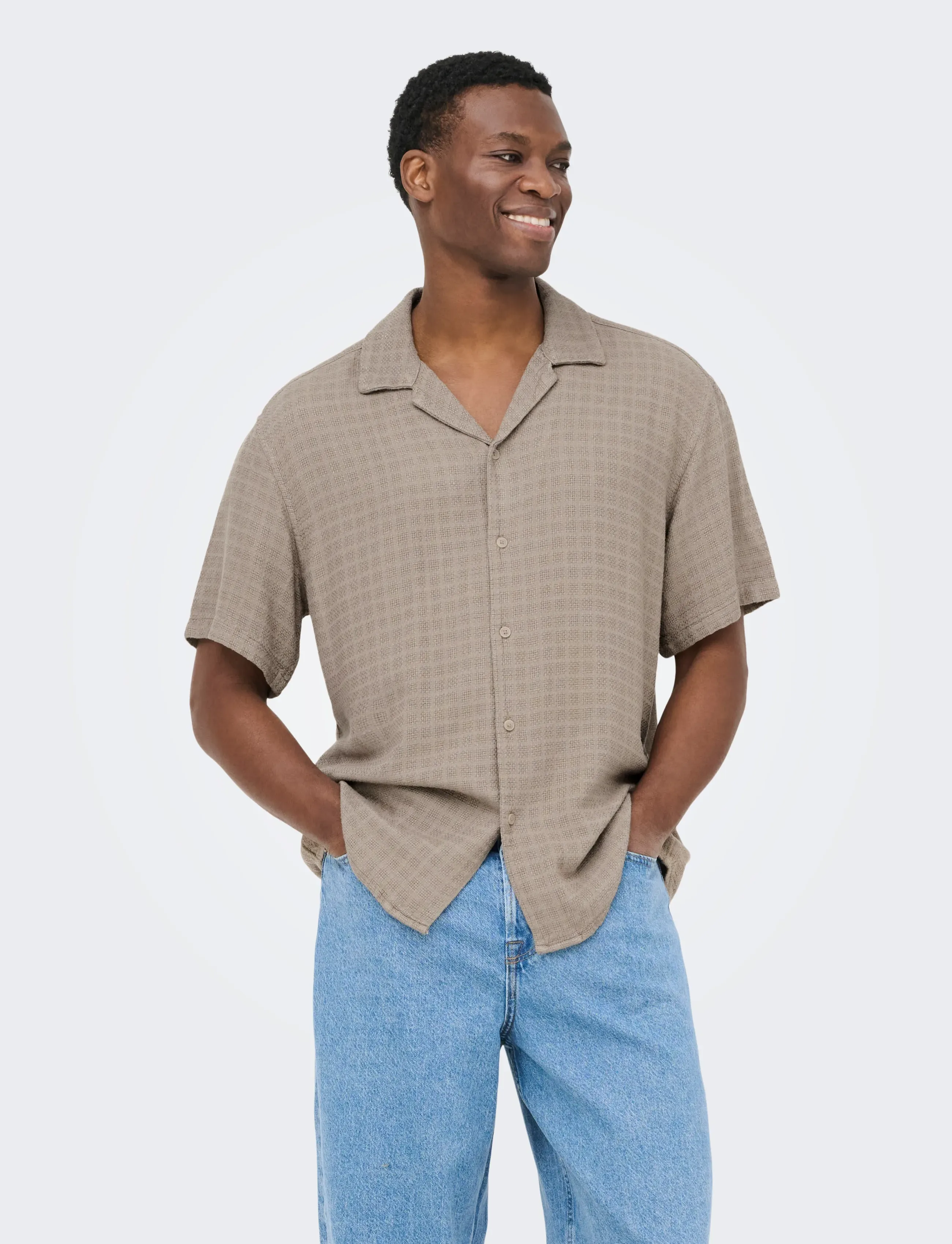 ONLY & SONS ONSLATHAM REG RESORT STRUC 0257 NOOS - Kortærmede skjorter - DESERT TAUPE / beige