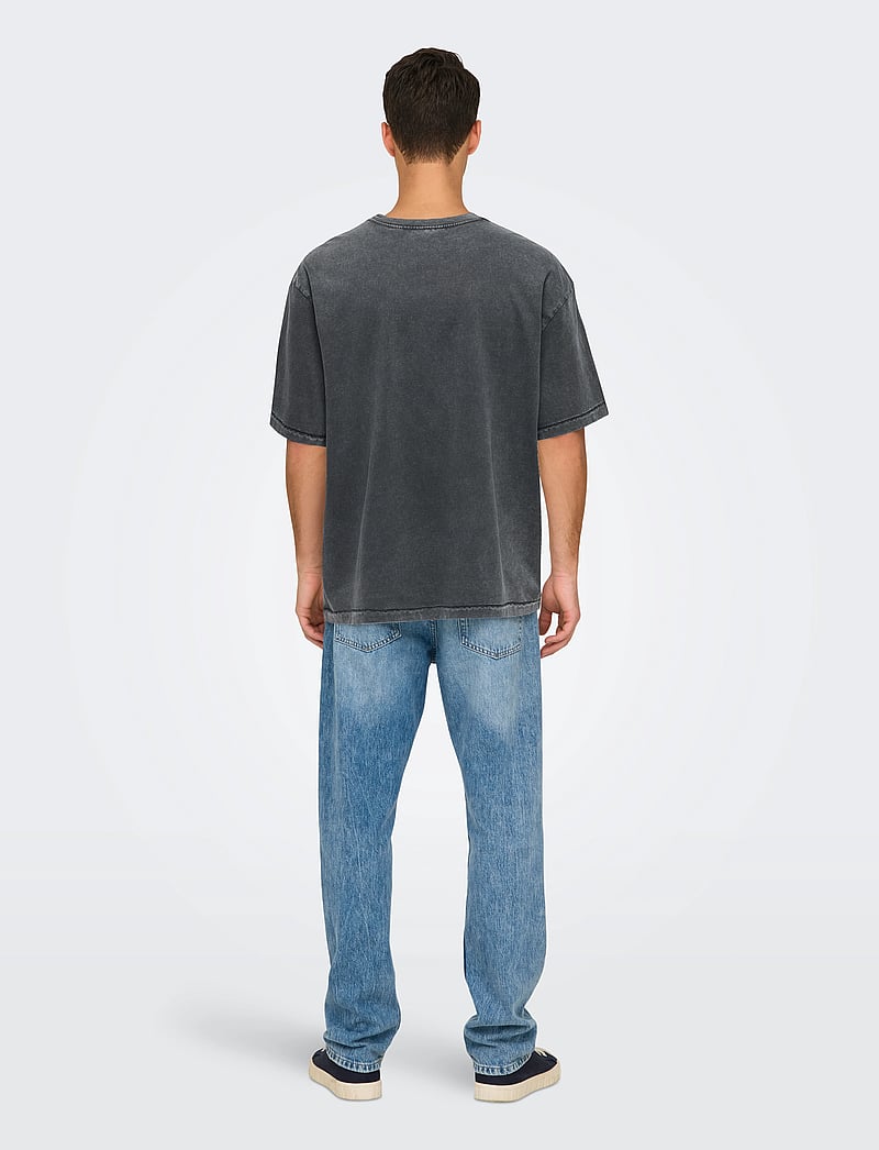 ONLY & SONS - ONSDEVIN OVZ WASHED SS TEE VD - lyhythihaiset - black - 3