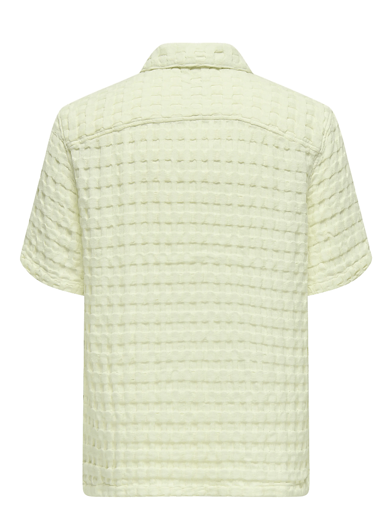 ONLY & SONS - ONSBRADDOCK REG SS RESORT WAFFLE SHIRT - kortærmede skjorter - egret - 1