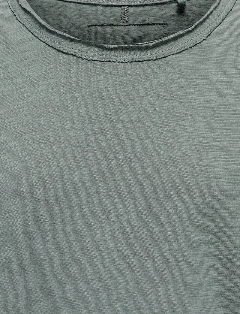 ONLY & SONS - OSJBENNE LONGY SS TEE JRS NOOS - kortærmede t-shirts - castor gray - 5