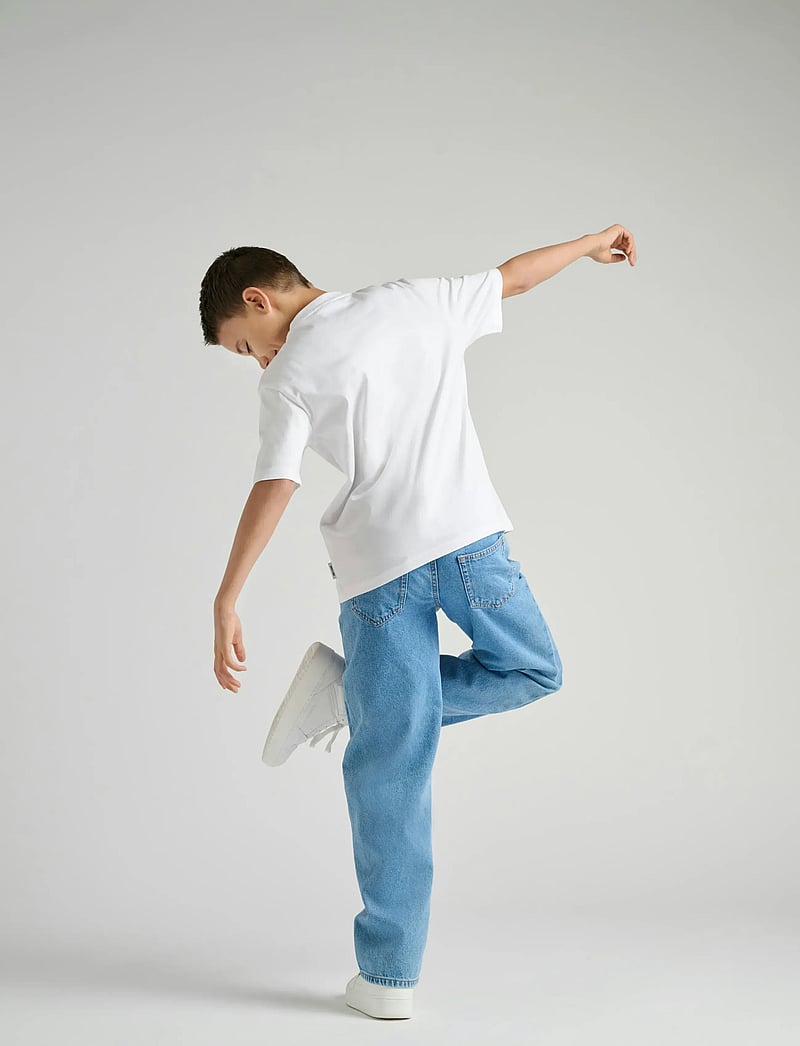 ONLY & SONS - OSJFRED LIFE RLX SS TEE JRS NOOS - kortærmede t-shirts - bright white - 4