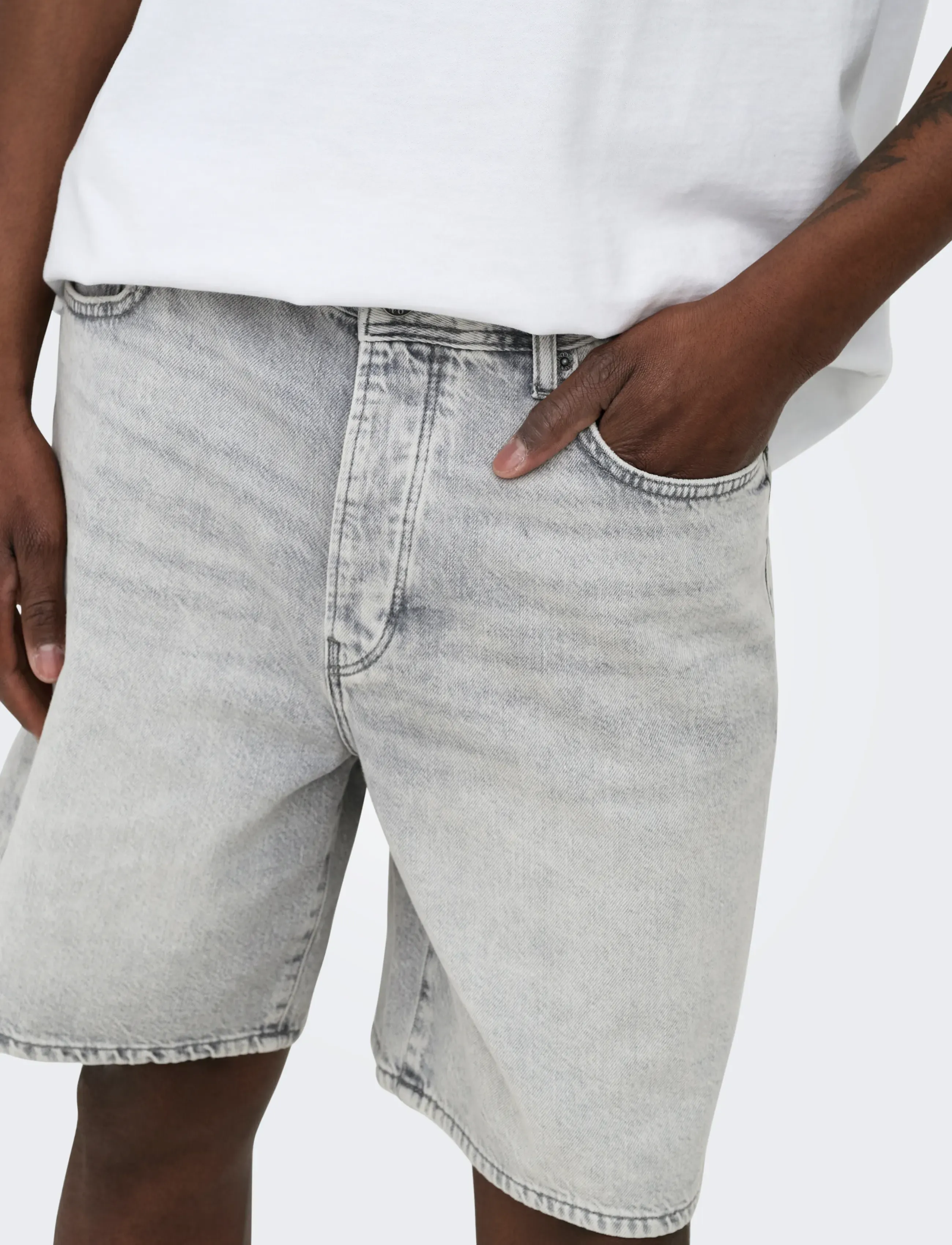 ONLY & SONS ONSFADE LMG 3157 TAI DNM SHORTS NOOS - Riided - LIGHT GREY DENIM / grey