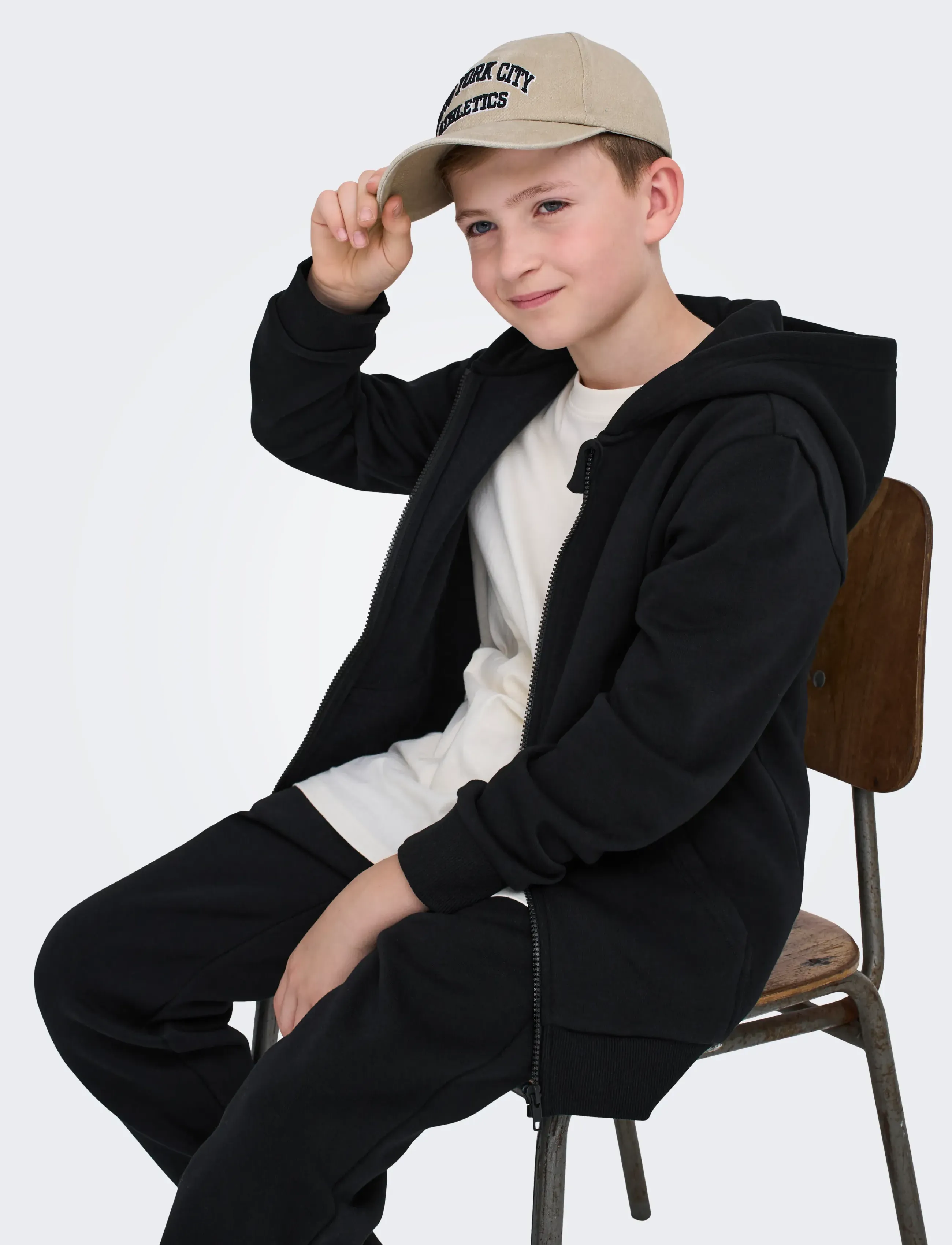 ONLY & SONS - OSJCERES ZIP THR. HOODIE SWT NOOS - hættetrøjer - black - 4