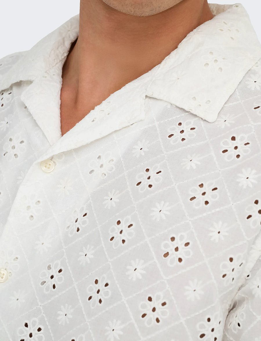 ONLY & SONS - ONSARON LOOSE FIT SS RESORT SHIRT 0305 - chemises à manches courtes - cloud dancer - 5