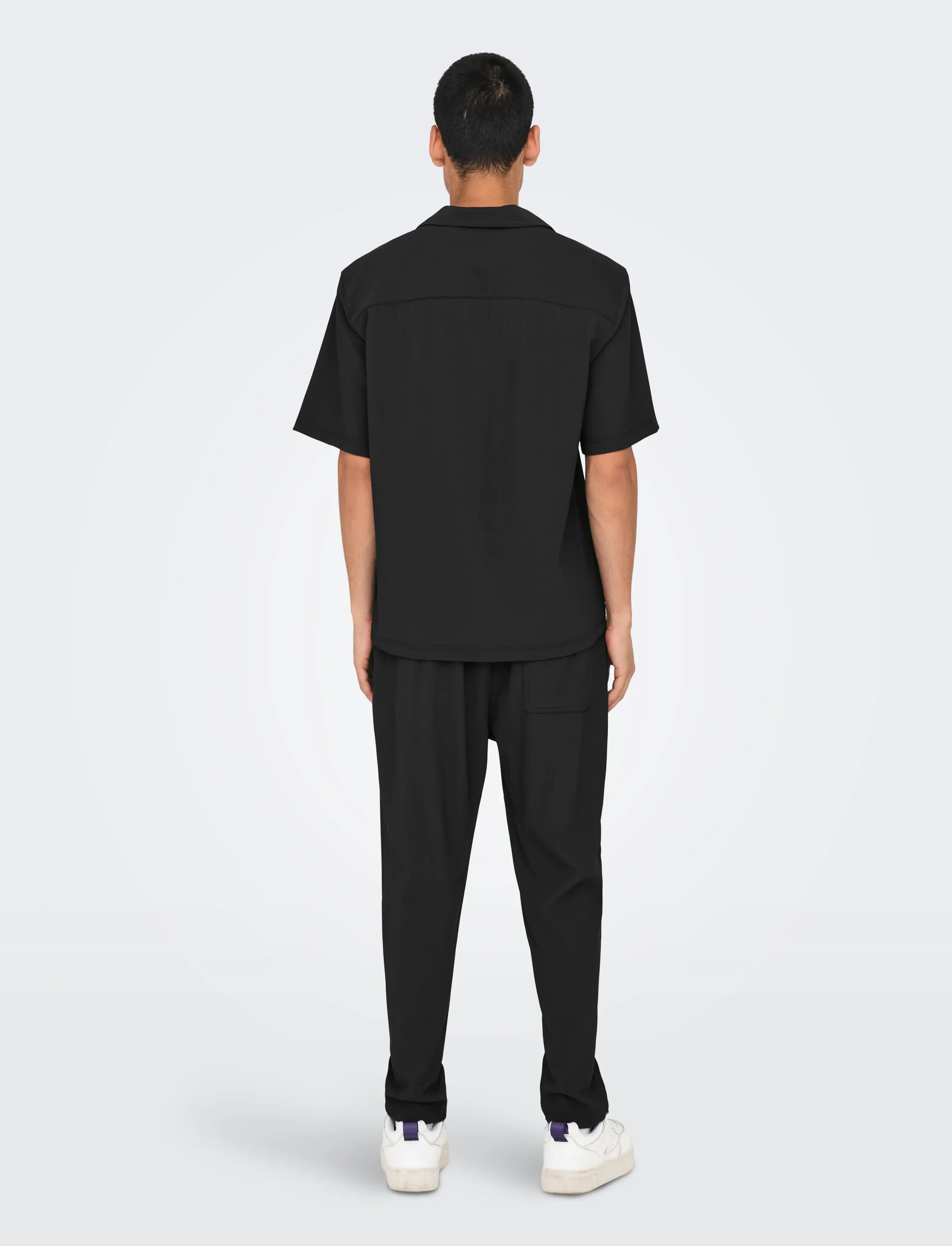ONLY & SONS - ONSPLI PLISSE SHIRT - najniższe ceny - jet black - 3