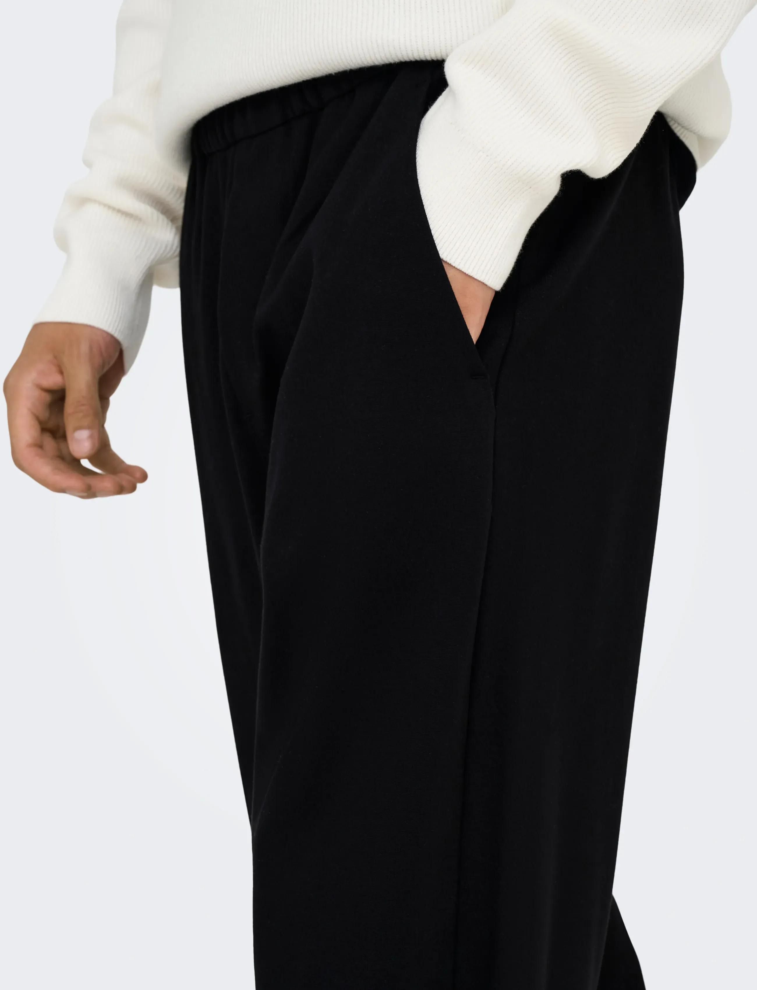 ONLY & SONS - ONSJAKES 0339 LOOSE STR PANT FRML NOOS - casual bukser - black - 5