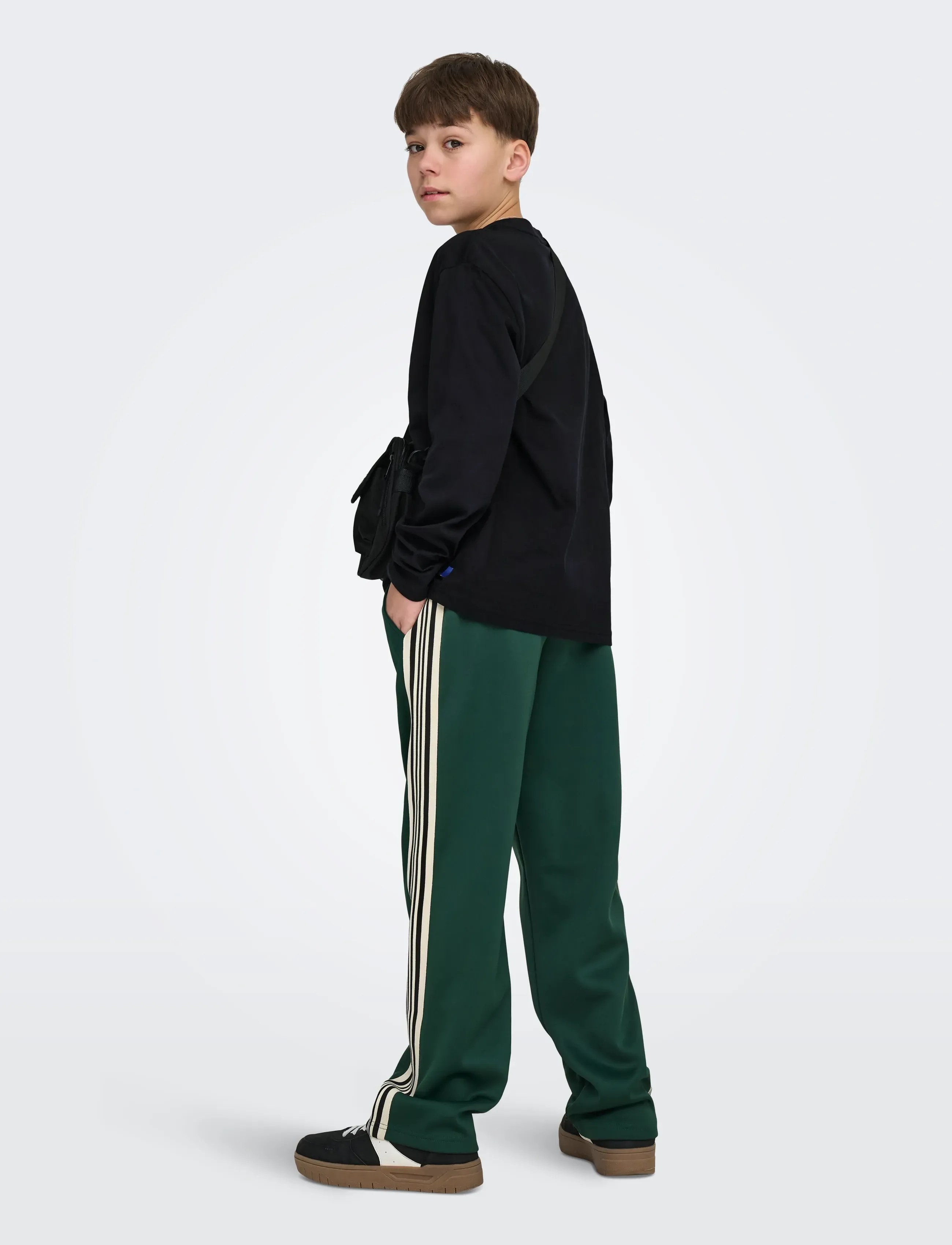 ONLY & SONS - OSJFRED LIFE LOOSE LS TEE JRS NOOS - langærmede t-shirts - black - 3