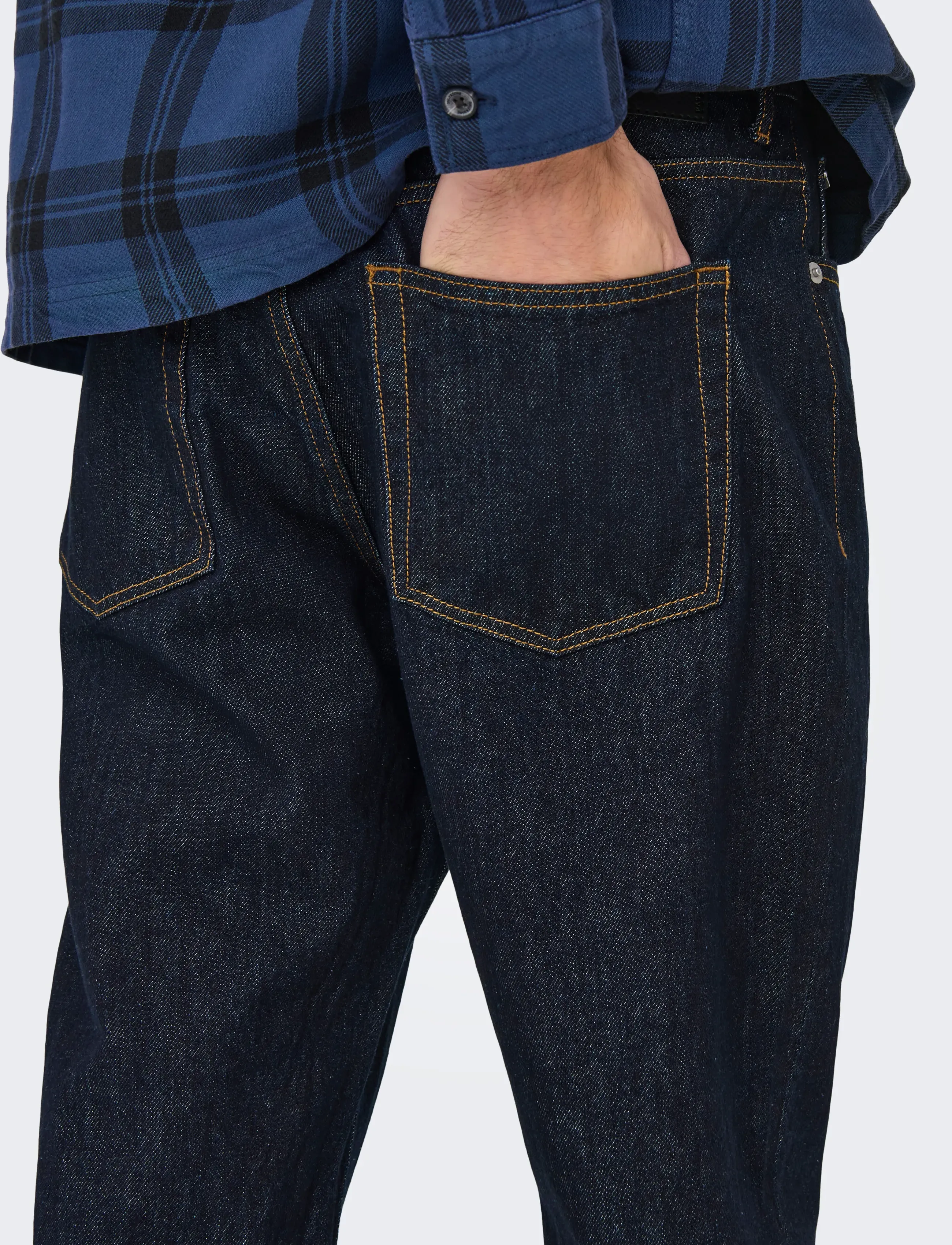 ONLY & SONS - ONSEDGE STRAIGHT RINSE 4942 TAI DNM NOOS - regular jeans - dark blue denim - 5