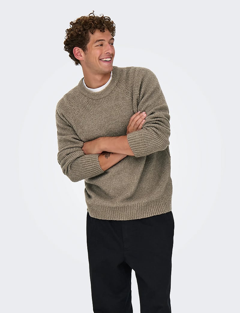 ONLY & SONS - ONSDALE LIFE RLX LS RAGLAN KNIT - rundhalsad - walnut - 0