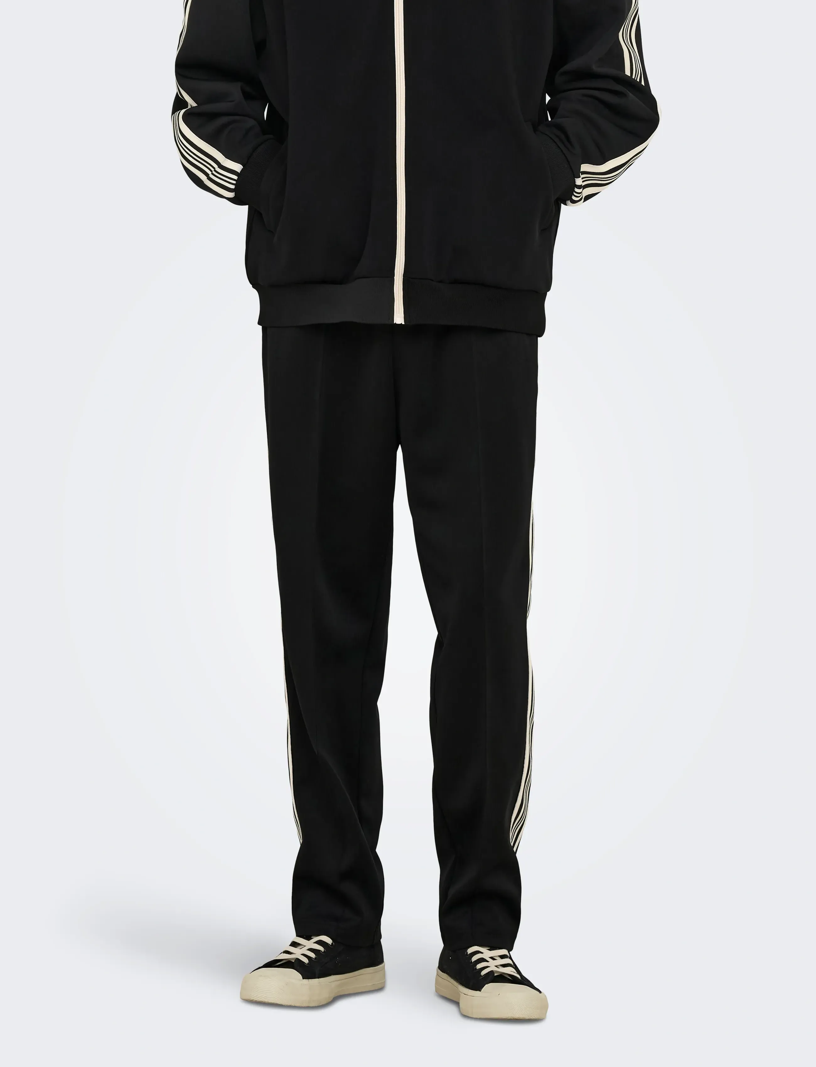 ONLY & SONS ONSRIBER REG TRACK PANT SWEAT - Byxor - BLACK / black