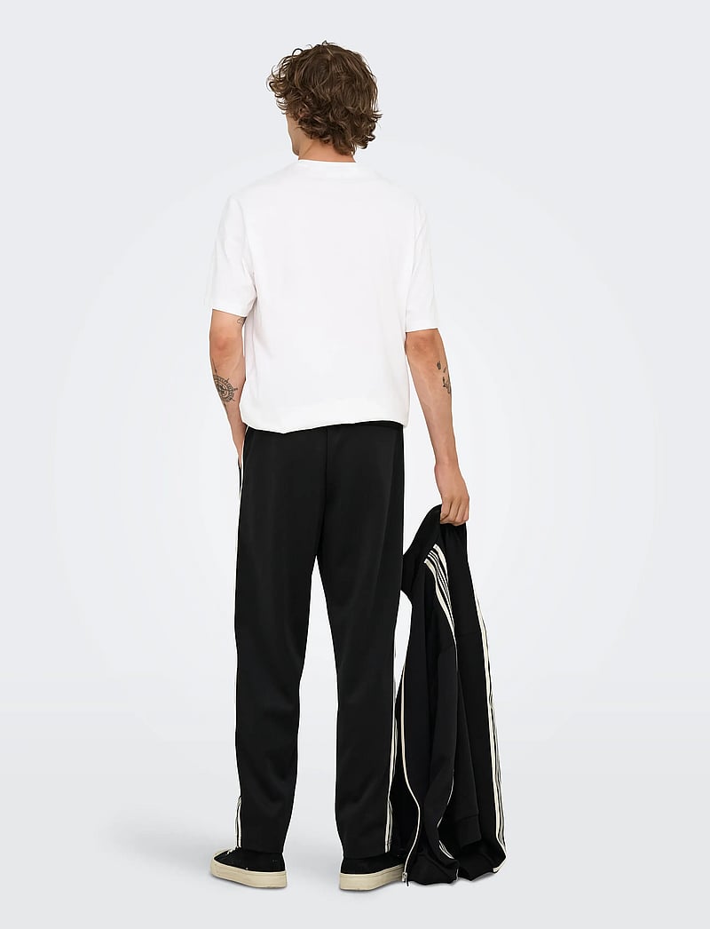 ONLY & SONS - ONSRIBER REG TRACK PANT SWEAT - casual byxor - black - 3