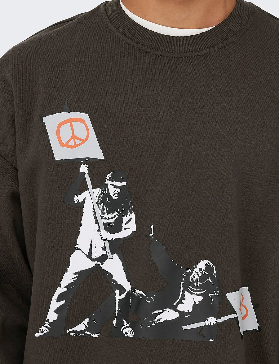 ONLY & SONS - ONSBANKSY VTG CREW NECK VD - collections - mulch - 5