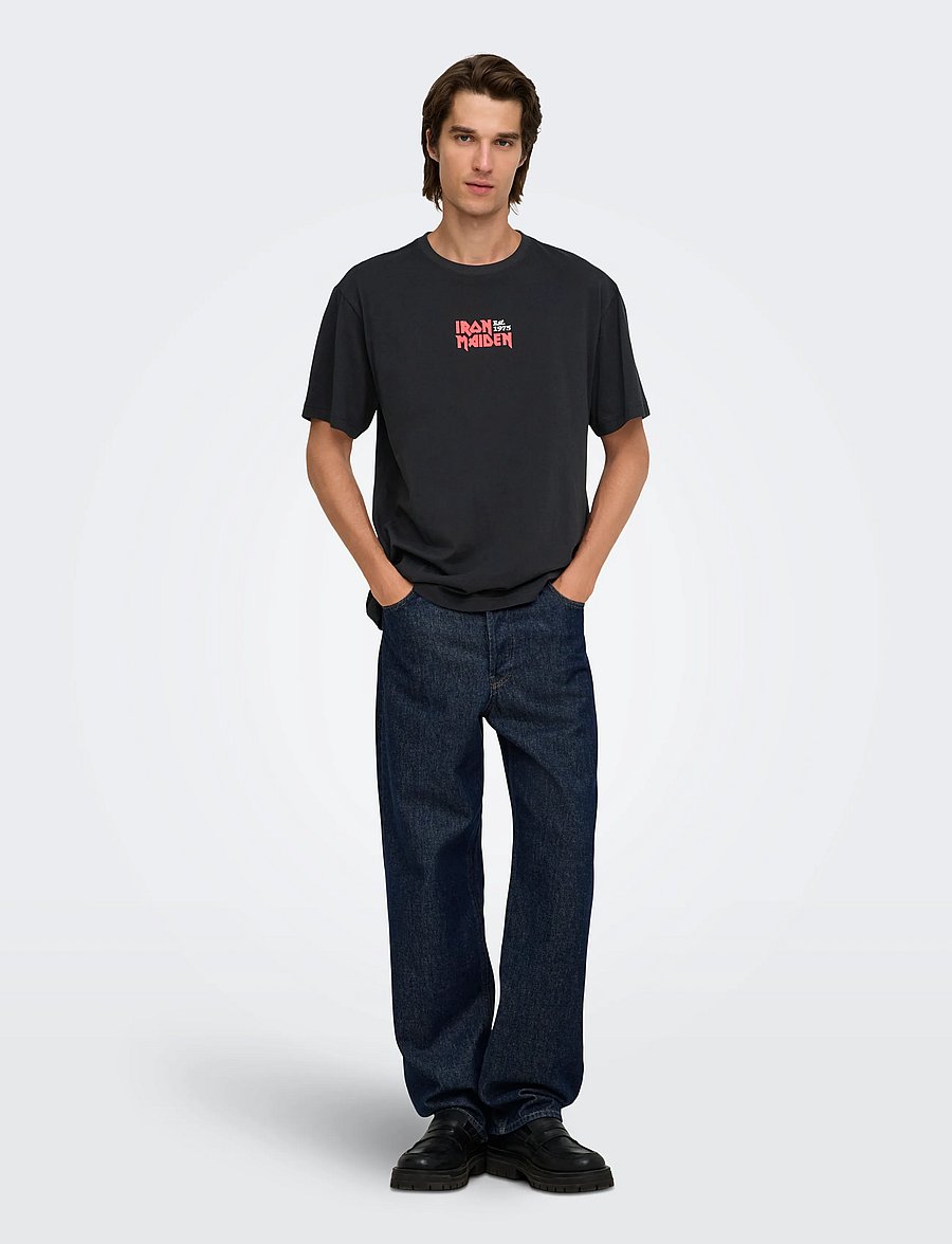 ONLY & SONS - ONSIRON MAIDEN LIFE RLX SS LIC TEE - kortärmade t-shirts - jet black - 4