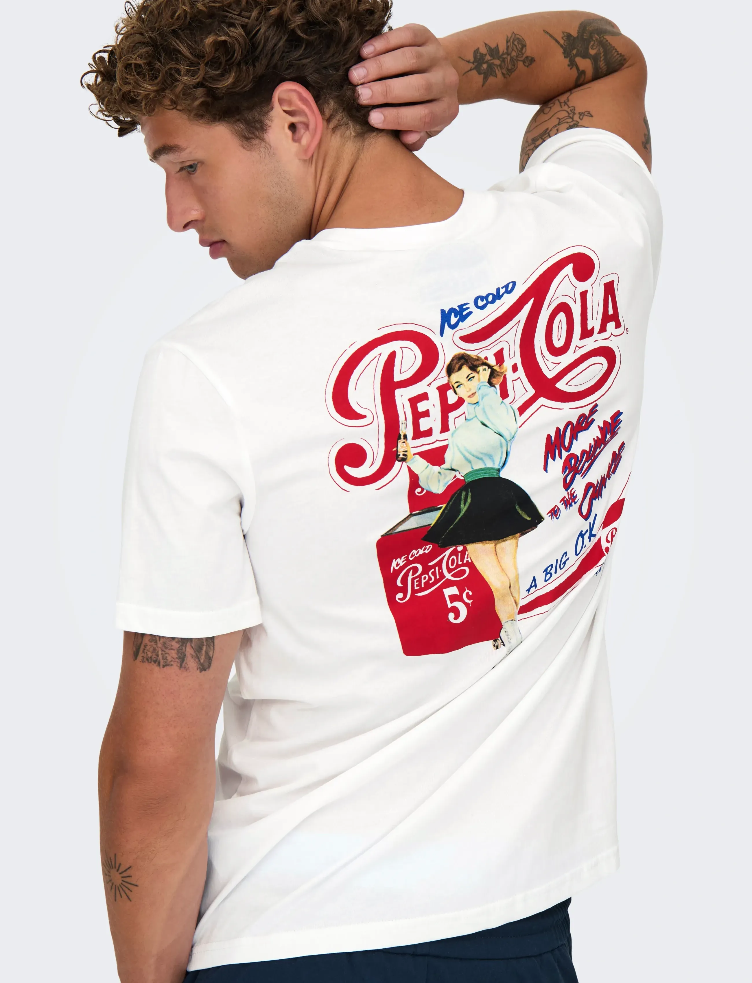 ONLY & SONS - ONSPEPSI LIFE REG SS LIC TEE - laveste priser - bright white - 5