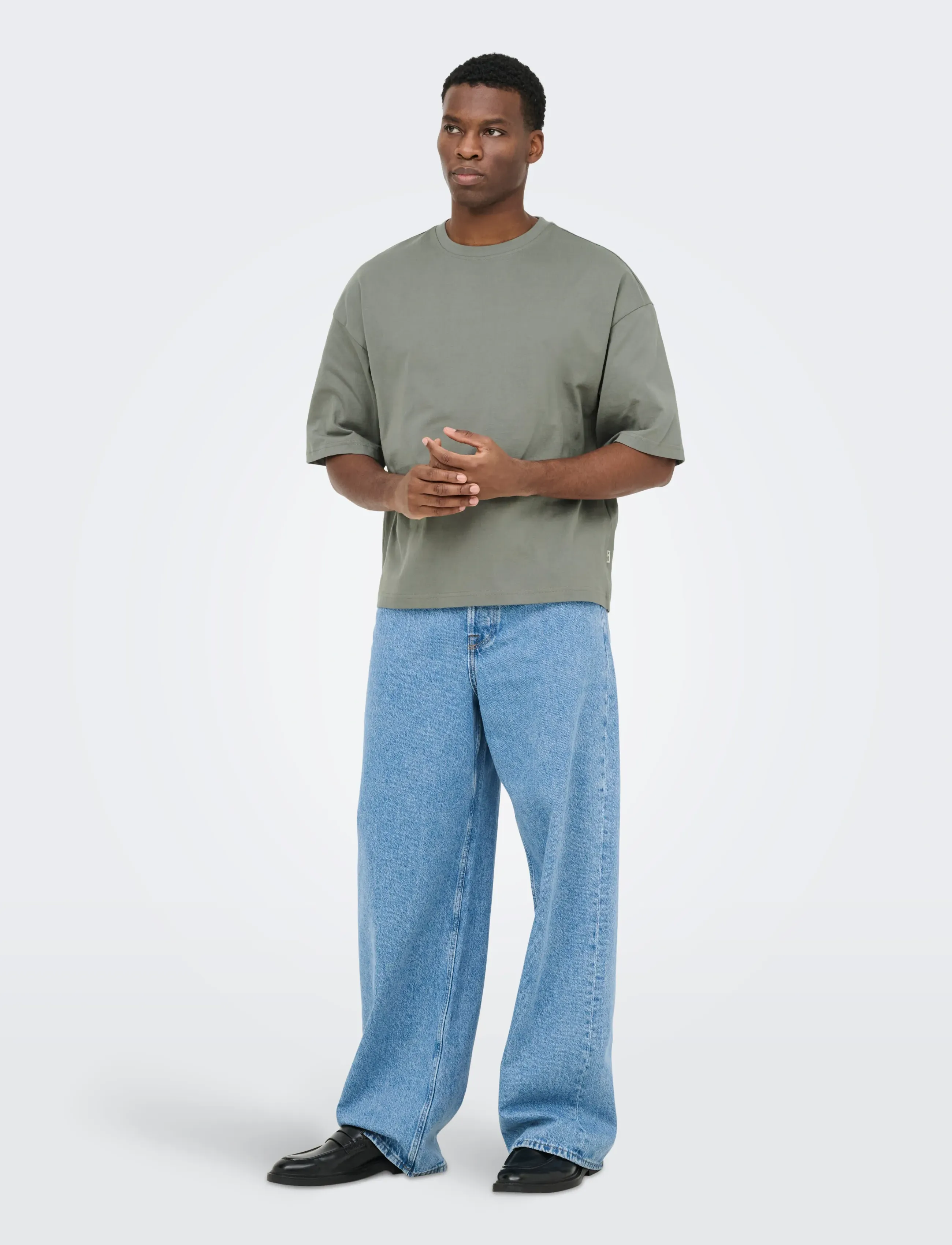 ONLY & SONS - ONSFRED RLX SS CROP TEE - kurzärmelig - castor gray - 4