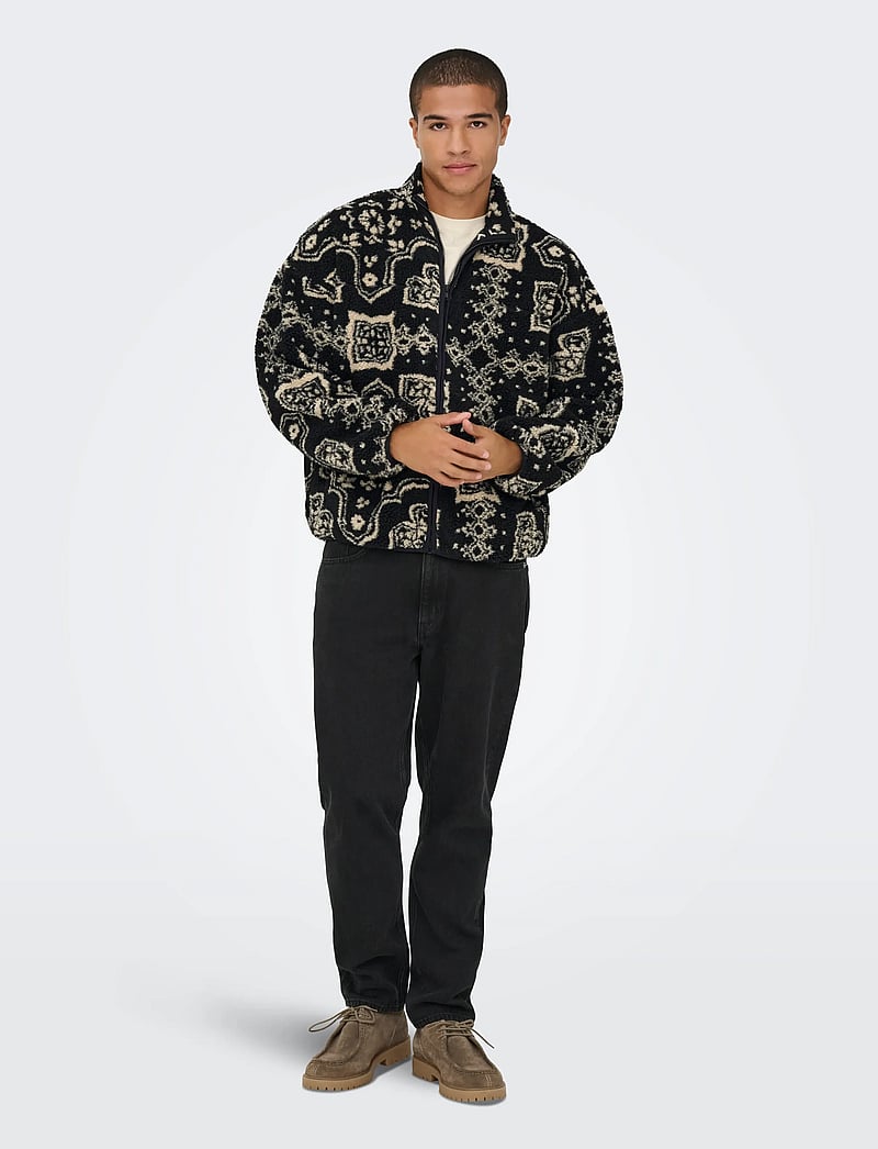 ONLY & SONS - ONSJAMES LIFE OVZ LS FLEECE AOP SWEAT - teddytröjor - jet black - 4