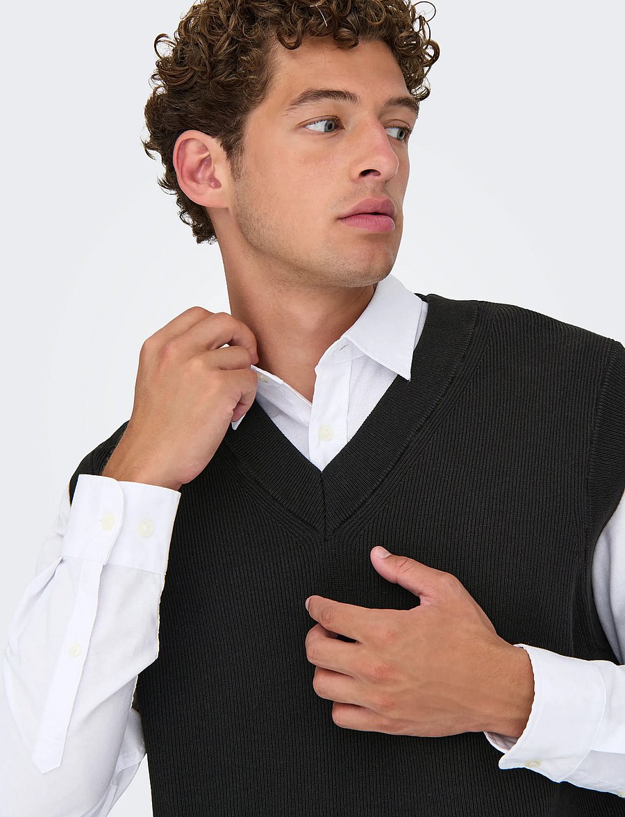 ONLY & SONS - ONSPHIL RLX 12 VEST KNIT - strikkevester - black - 5