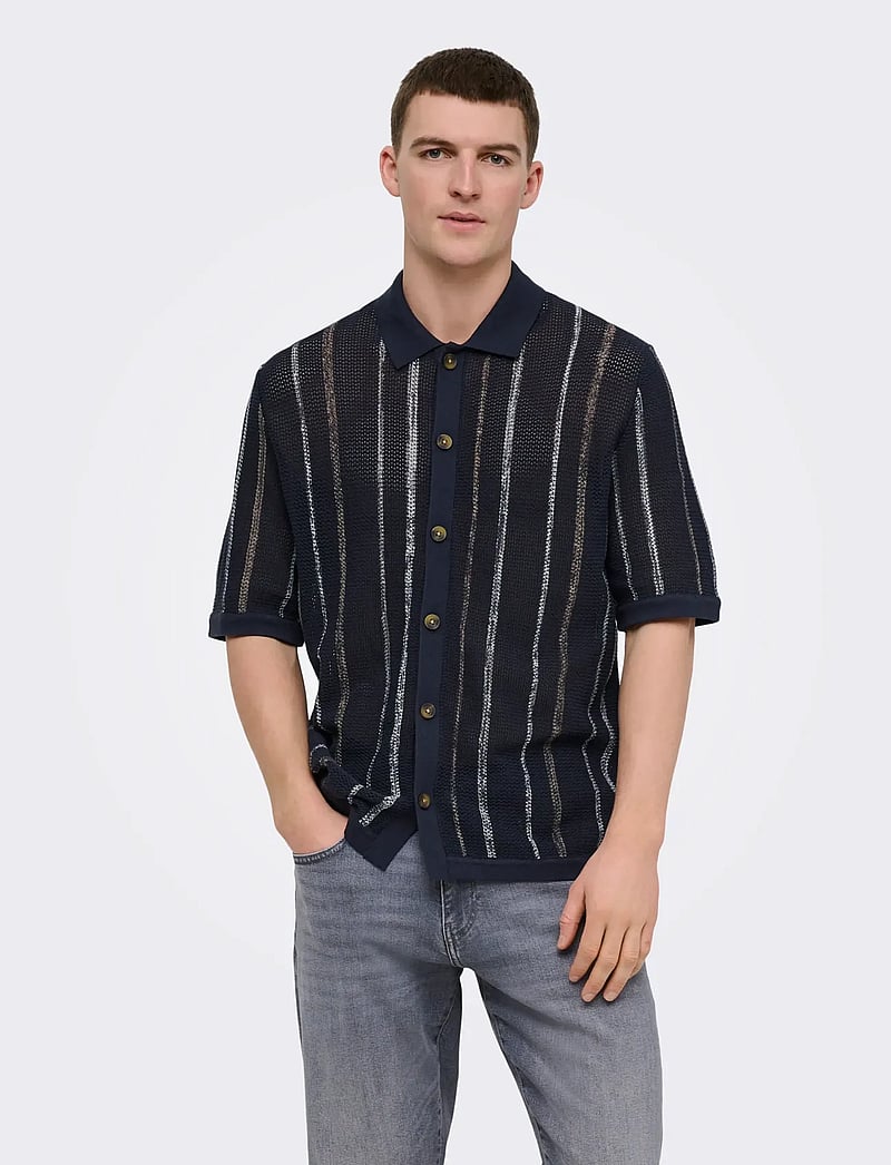 ONLY & SONS - ONSTOBBY LIFE RLX SS SHIRT KNIT NOOS - polos en tricot - dark sapphire - 0