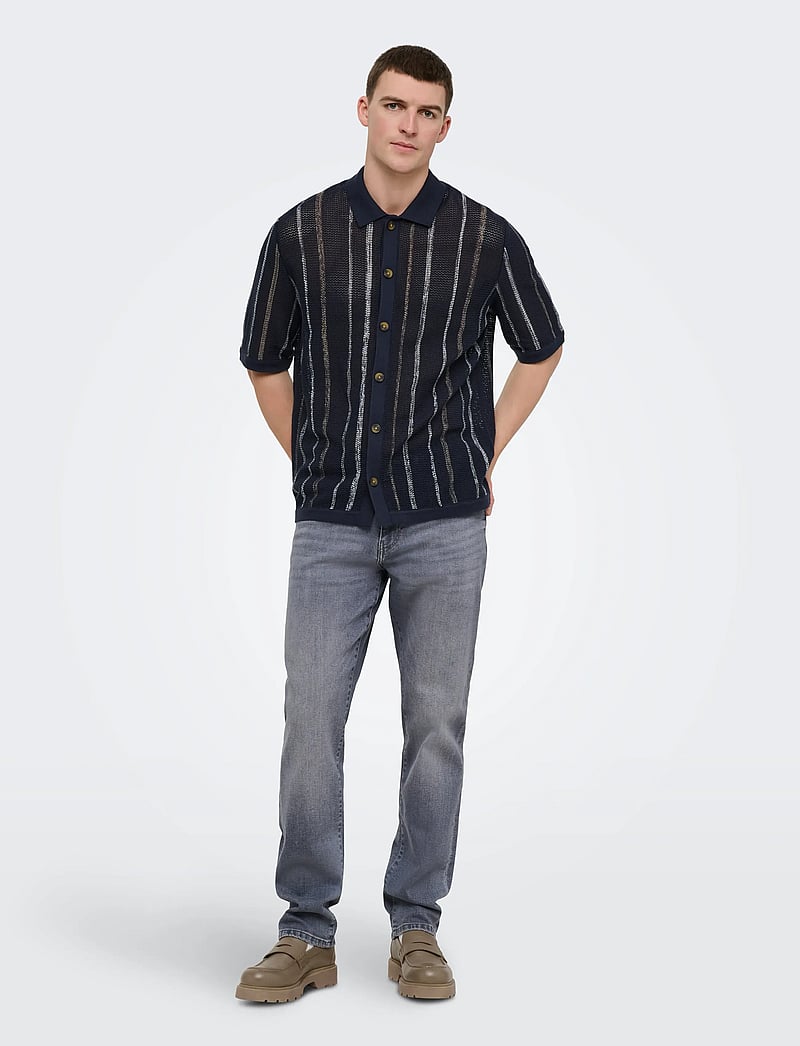 ONLY & SONS - ONSTOBBY LIFE RLX SS SHIRT KNIT NOOS - polos en tricot - dark sapphire - 4