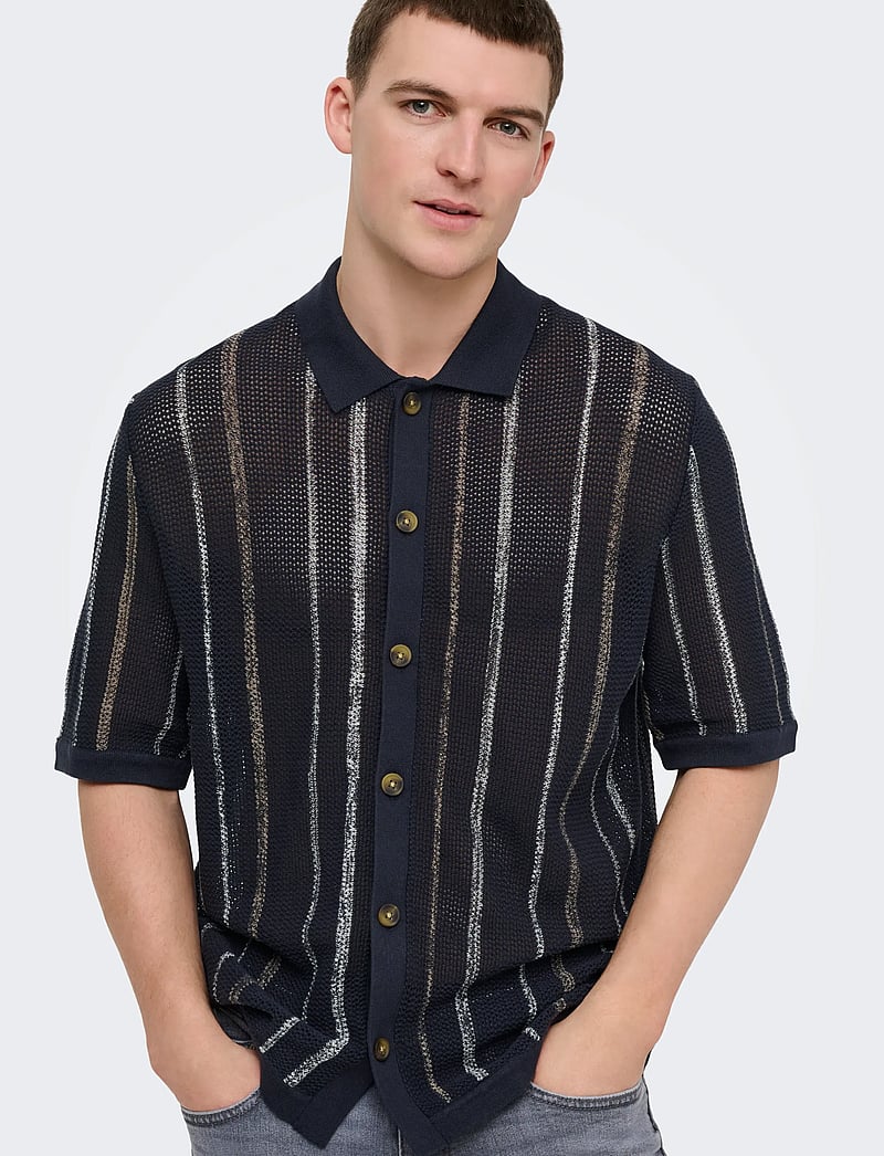 ONLY & SONS - ONSTOBBY LIFE RLX SS SHIRT KNIT NOOS - polos en tricot - dark sapphire - 5