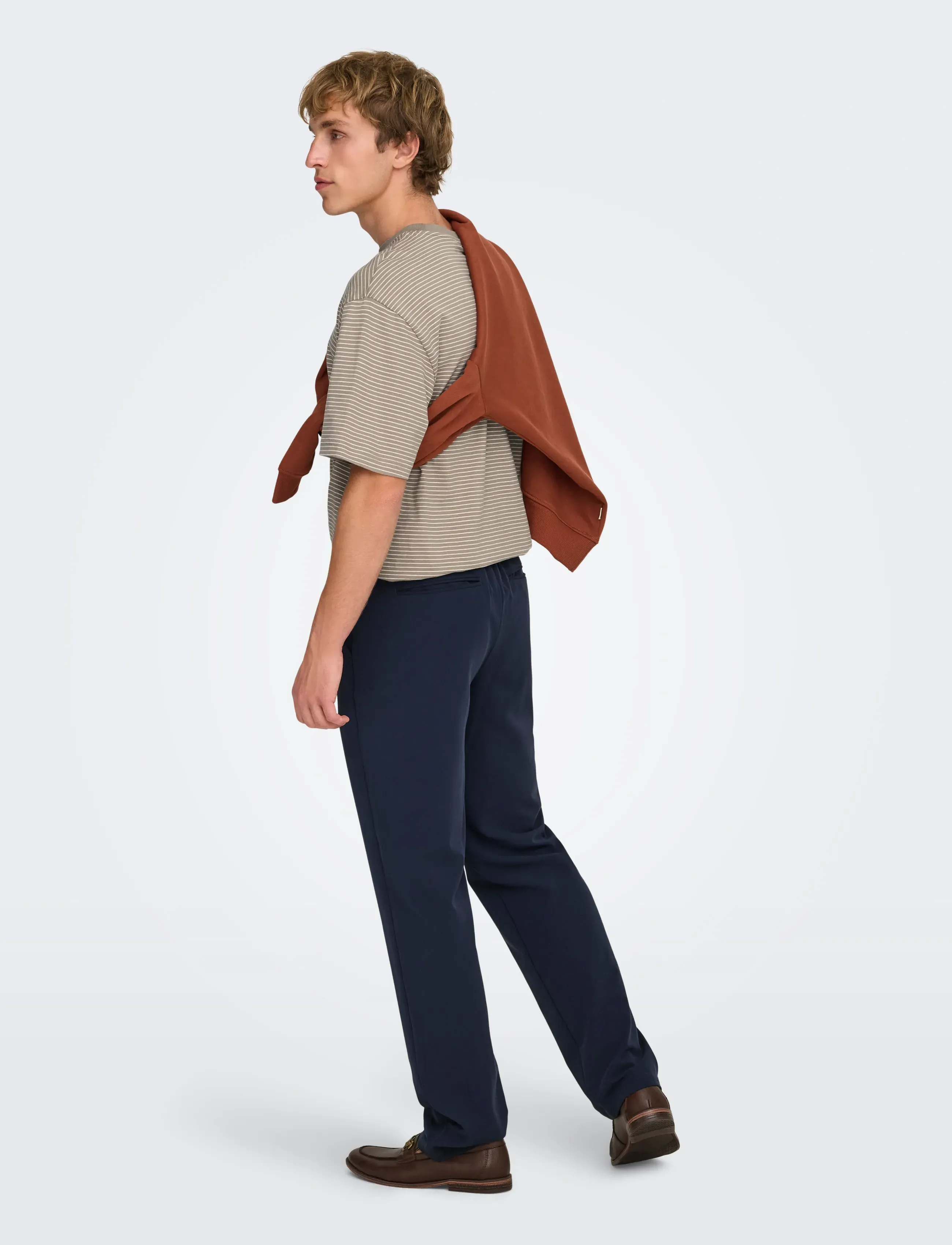 ONLY & SONS - ONSFRED LIFE RLX SS STRIPE TEE NOOS - lühikeste varrukatega t-särgid - desert taupe - 3
