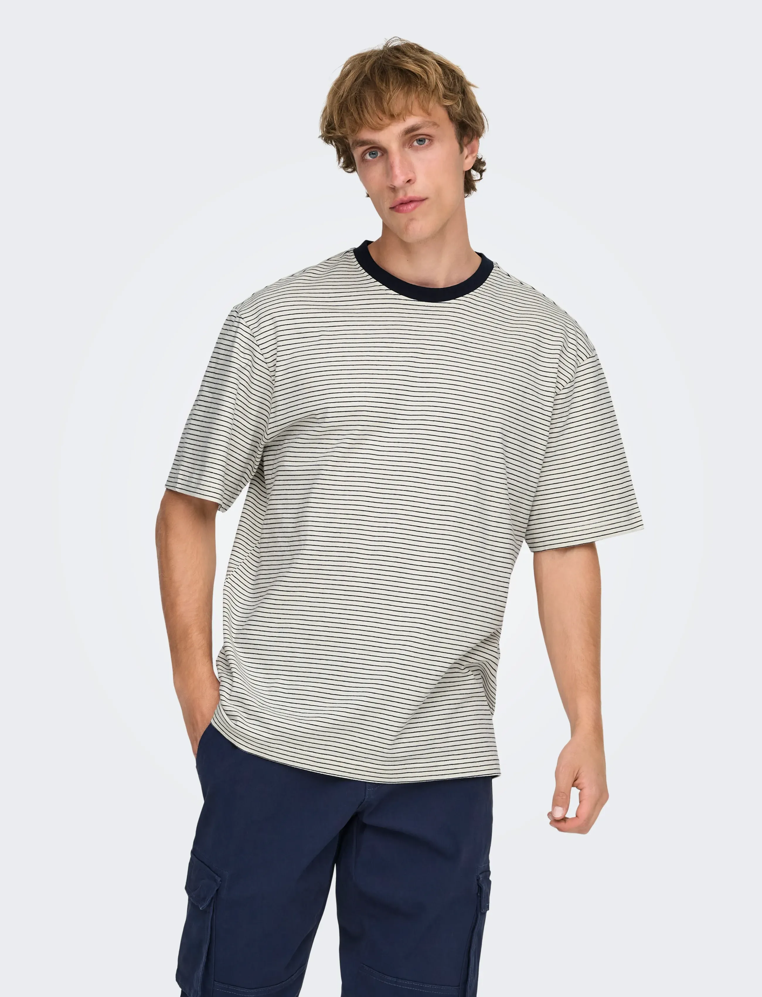 ONLY & SONS ONSFRED LIFE RLX SS STRIPE TEE NOOS - T-shirts - GARDENIA / white