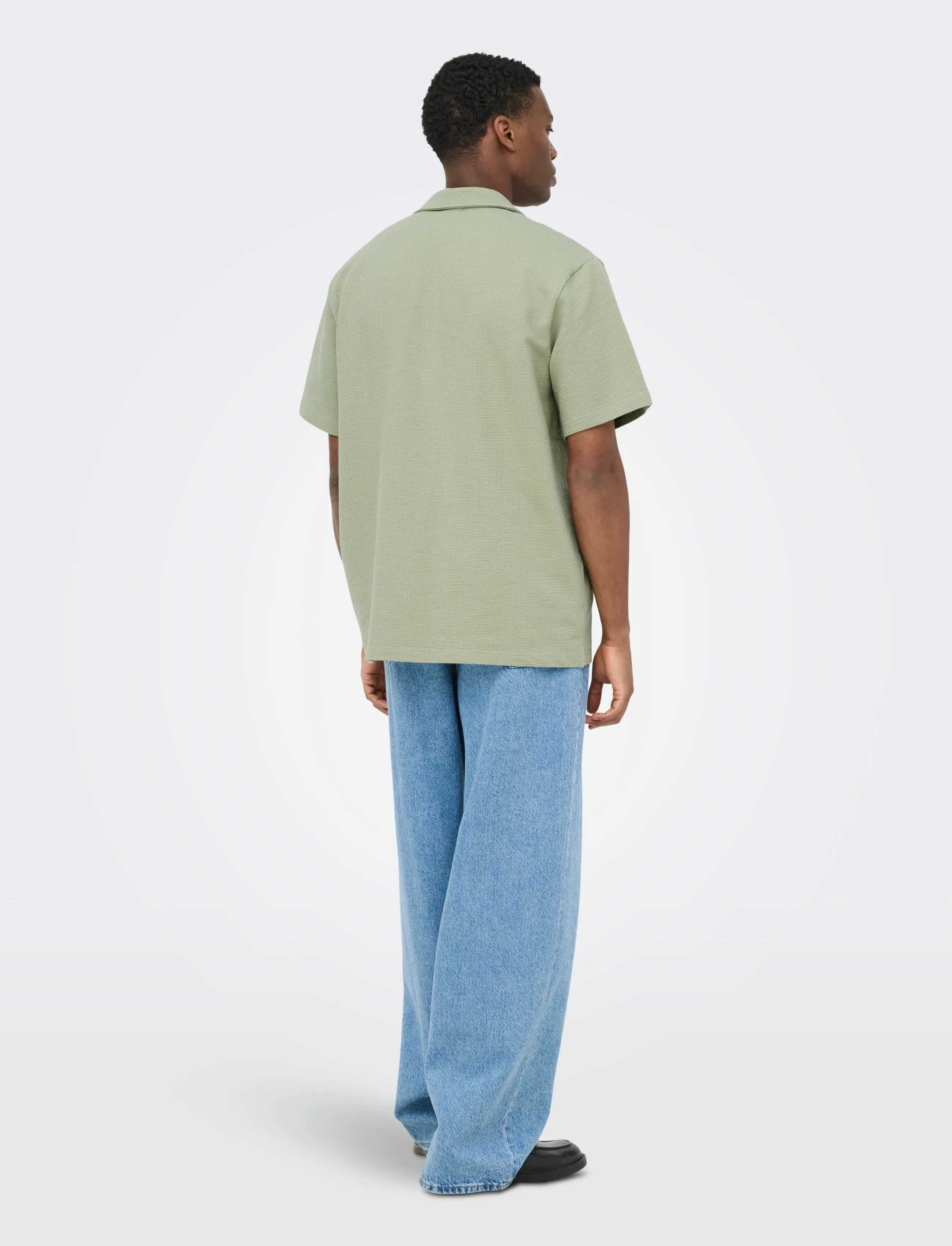 ONLY & SONS - ONSKIAN LIFE SEERSUCKER SS SHIRT NOOS - kortærmede skjorter - seagrass - 3