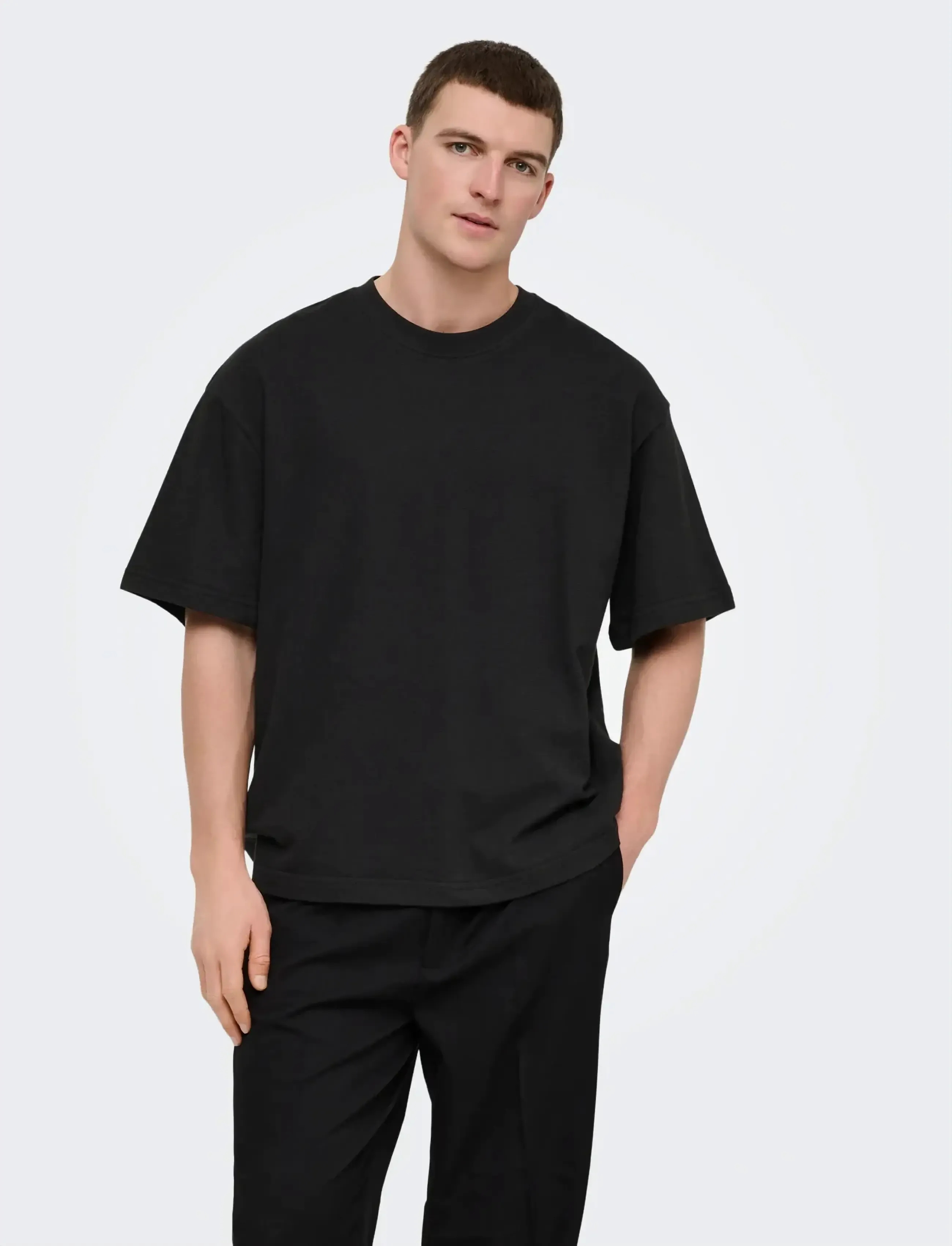 ONLY & SONS ONSLENNY OVZ SS STRCT TEE NOOS - T-Shirts - BLACK / black