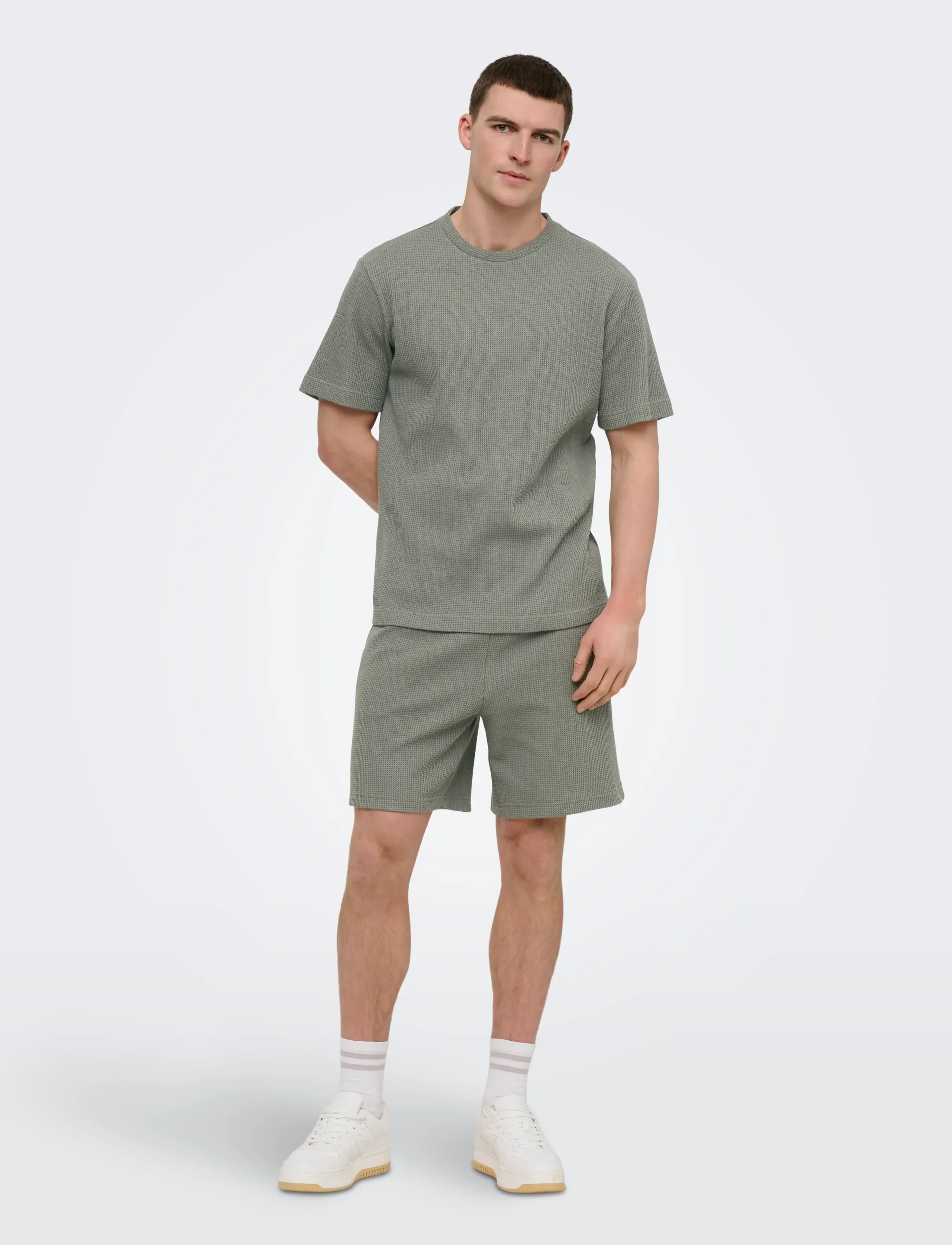 ONLY & SONS - ONSTOBIE RLX S WAFFLE SHORTS - shorts - castor gray - 5