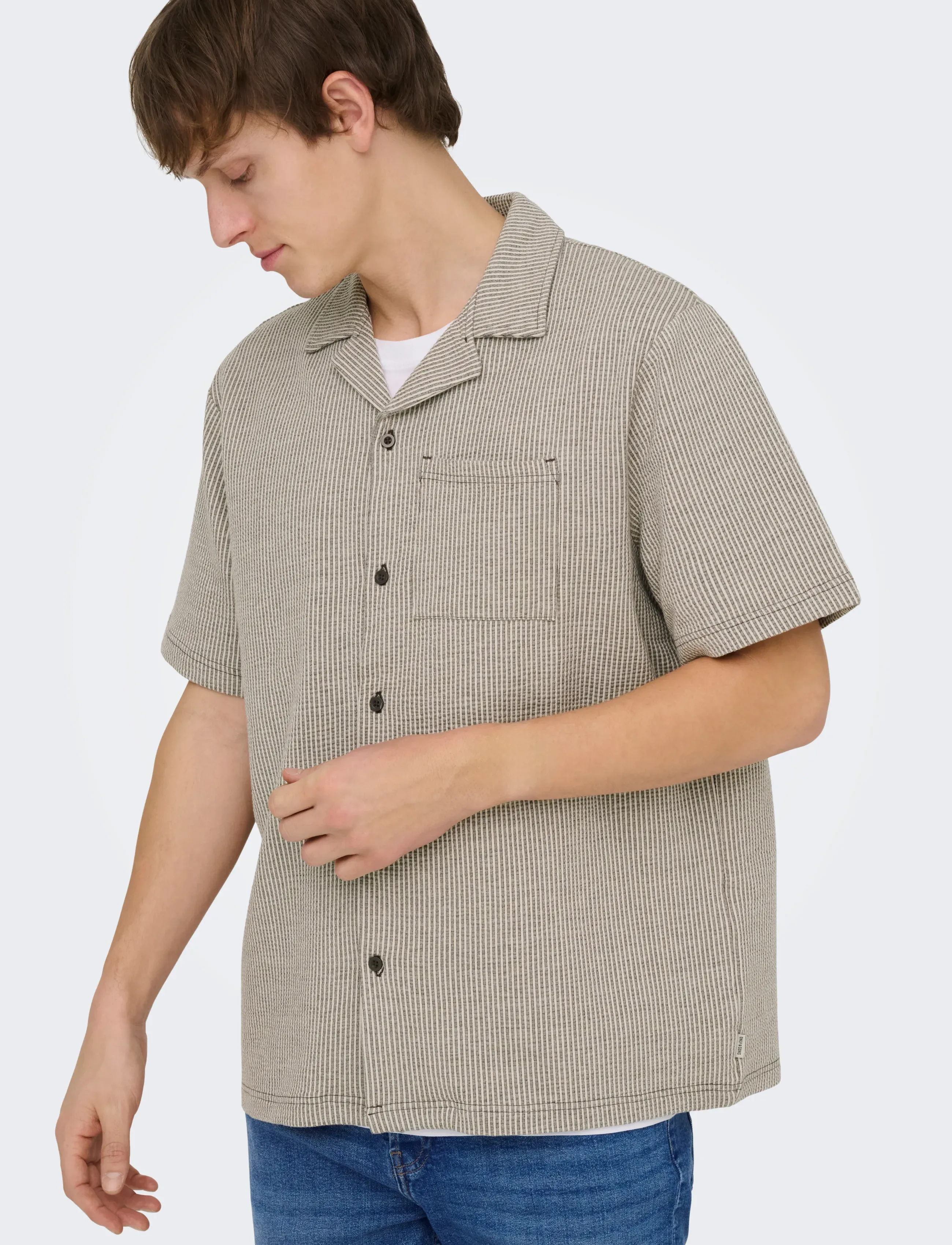 ONLY & SONS Onskian Life Seersucker Strp Ss Shirt Vd kortärmade skjortor herr – bild 5