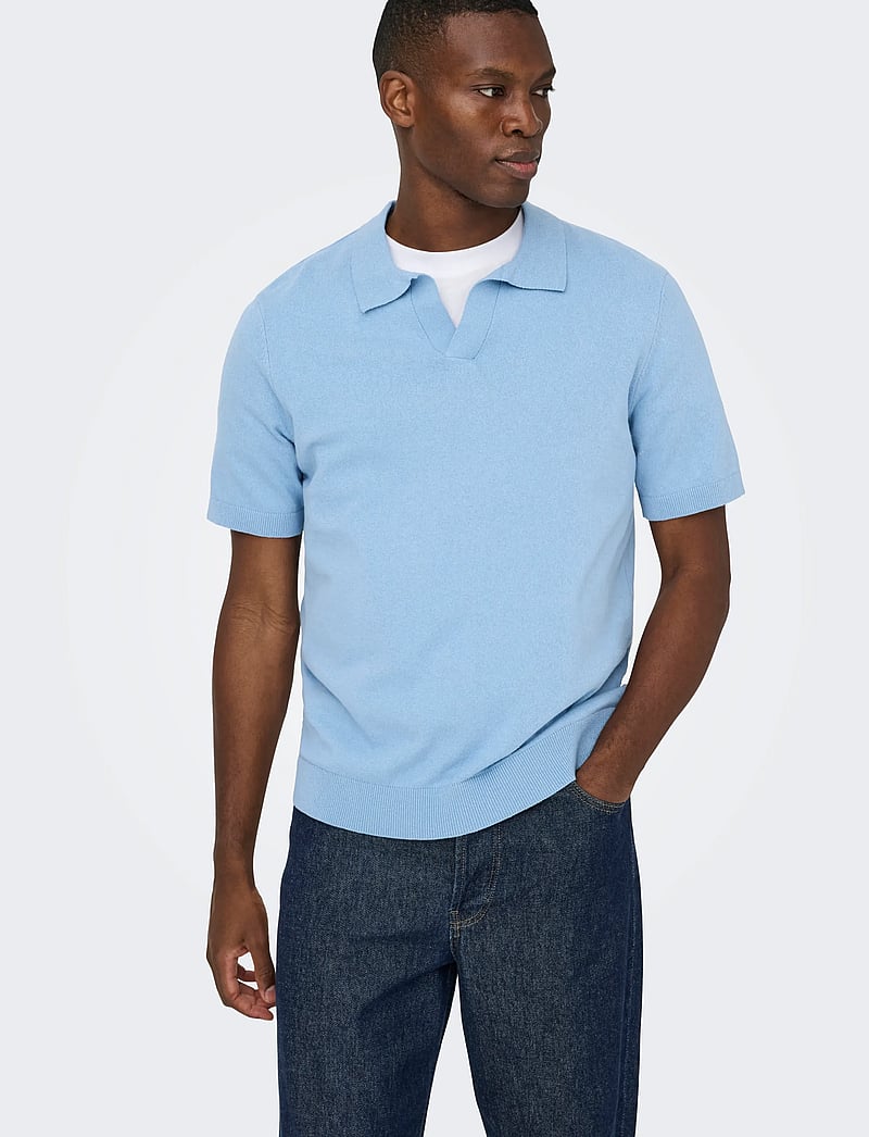 ONLY & SONS - ONSTHY LIFE REG SS RESORT KNIT - kurzärmelig - blue fog - 4