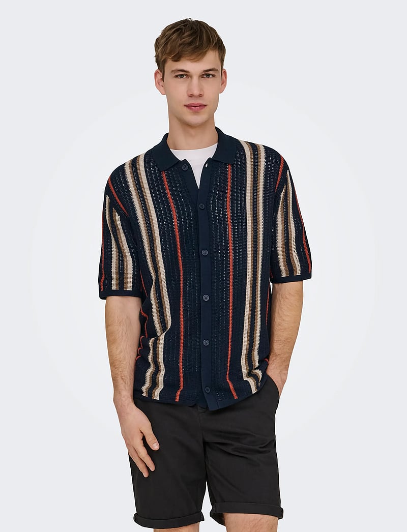 ONLY & SONS - ONSLEON REG SS SHIRT KNIT - gestrickte polohemden - dark sapphire - 0