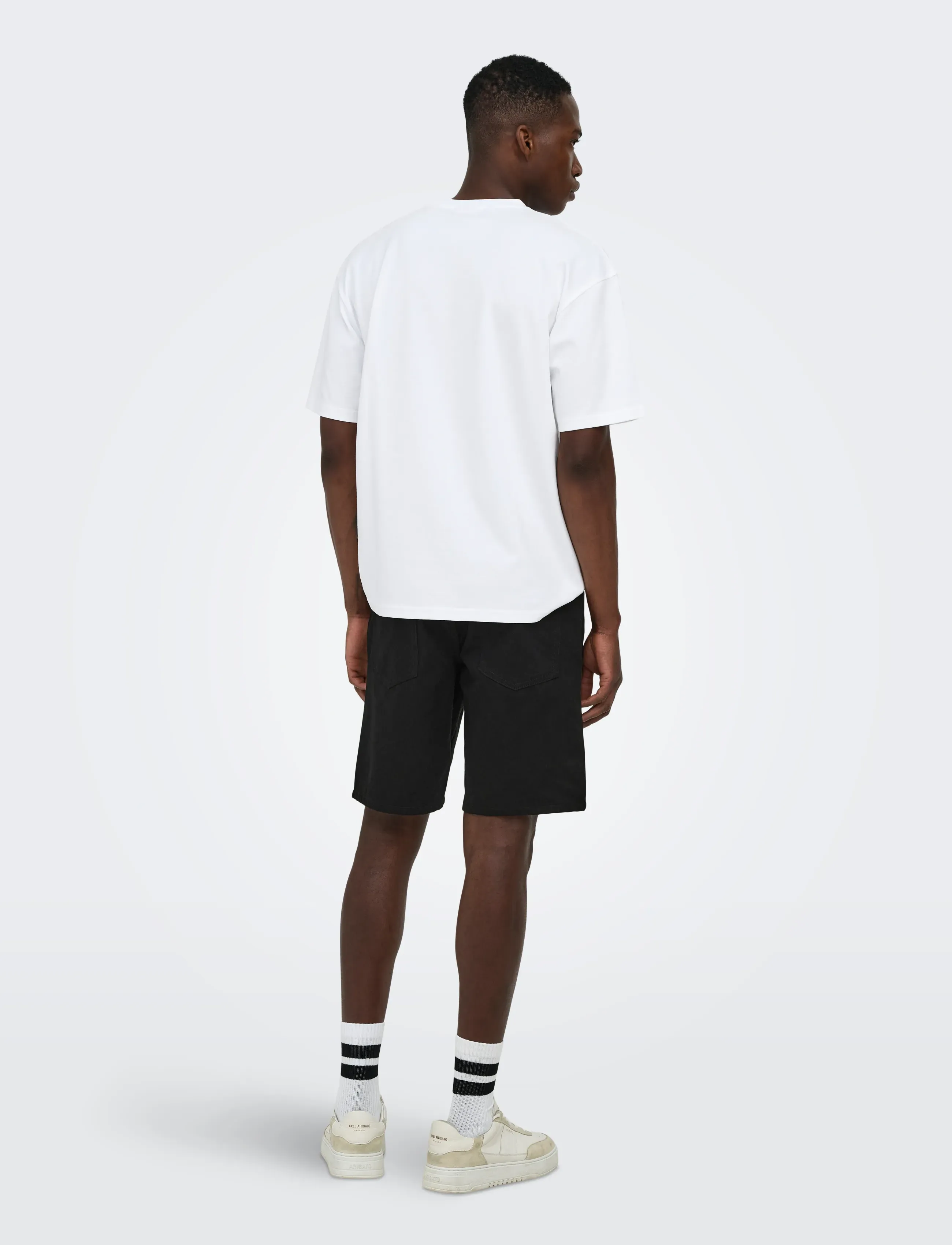 ONLY & SONS - ONSEDGE STAY BD 6992 AZG DNM SHORTS NOOS - jeans shorts - black denim - 3