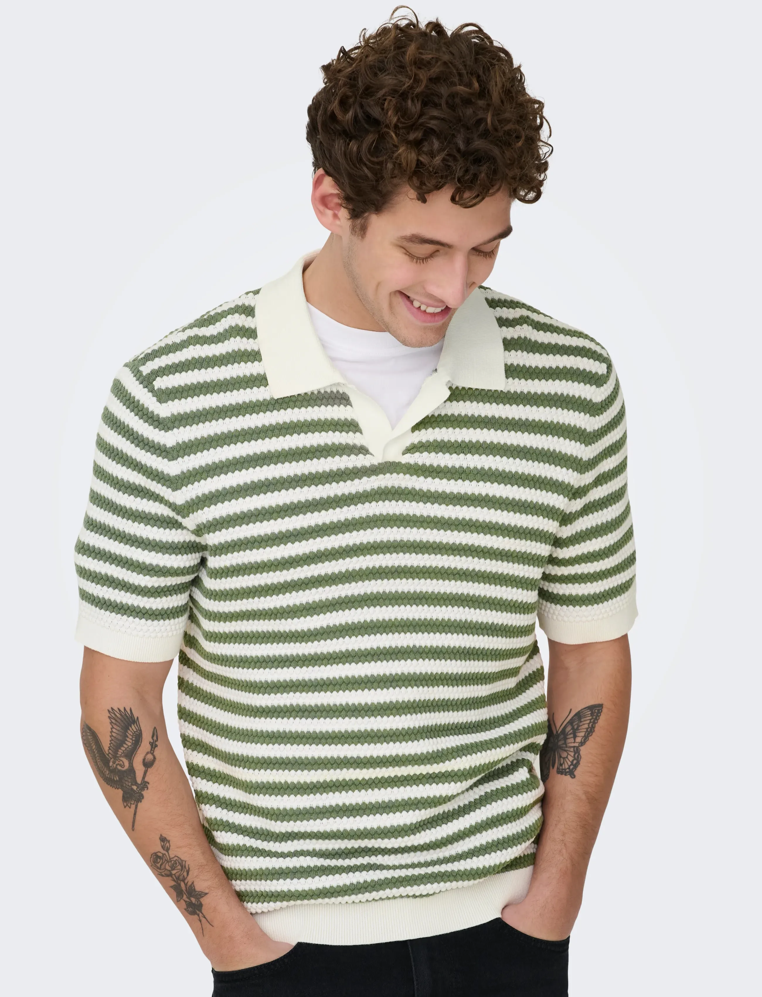 ONLY & SONS - ONSSERGE REG SS SPLIT NECK KNIT - knitted polos - egret - 5