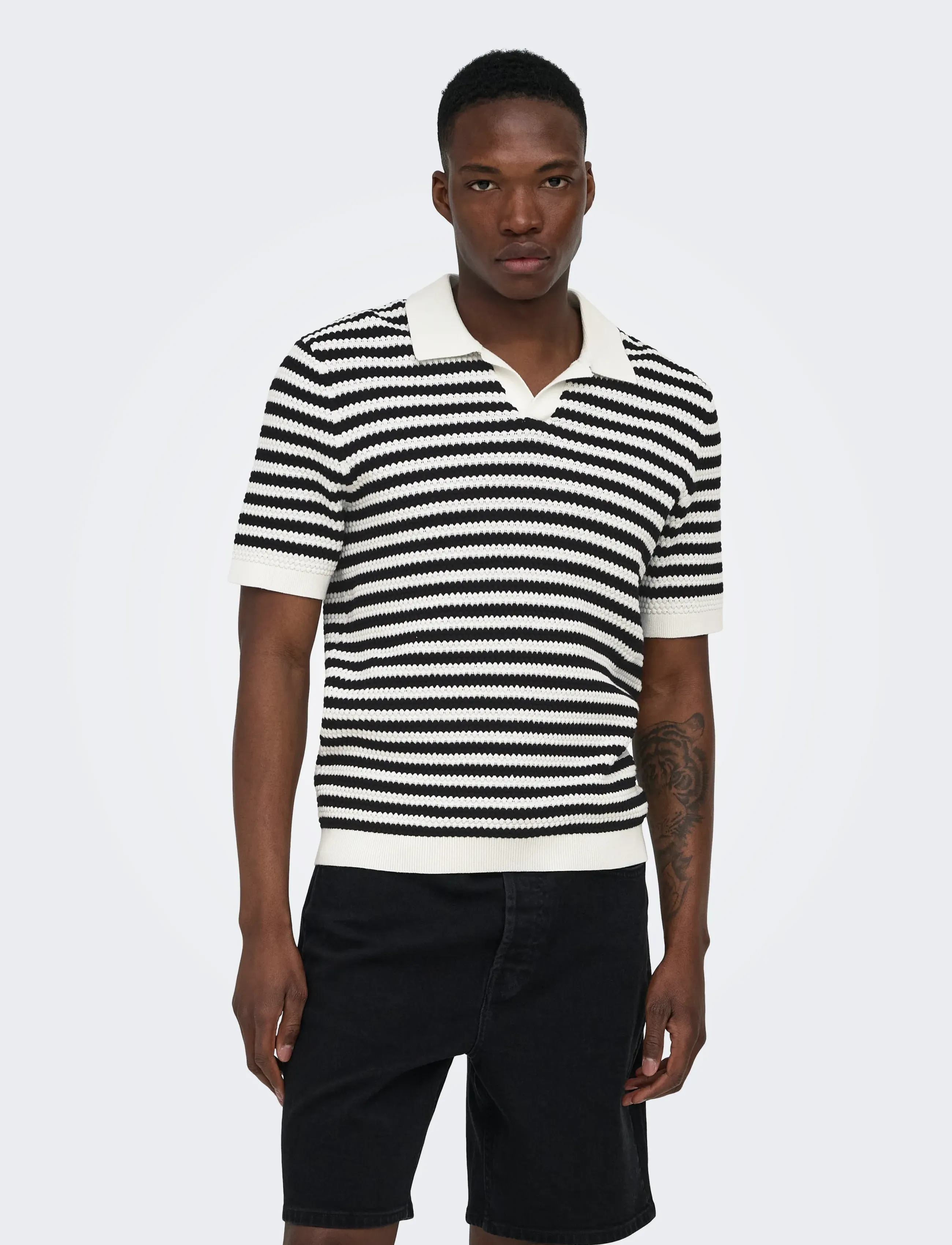 ONLY & SONS Onsserge Reg Ss Split Neck Knit, XL, Knitwear, Schwarz - Short Sleeve Knitted Polos, Männerswear