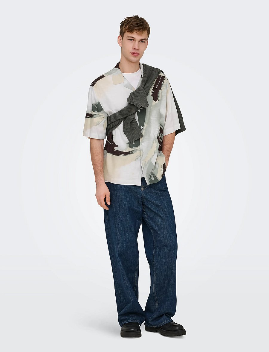 ONLY & SONS - ONSHARVI RLX RESORT SS 041 AOP SHIRT - mönstrade skjortor - bright white - 4