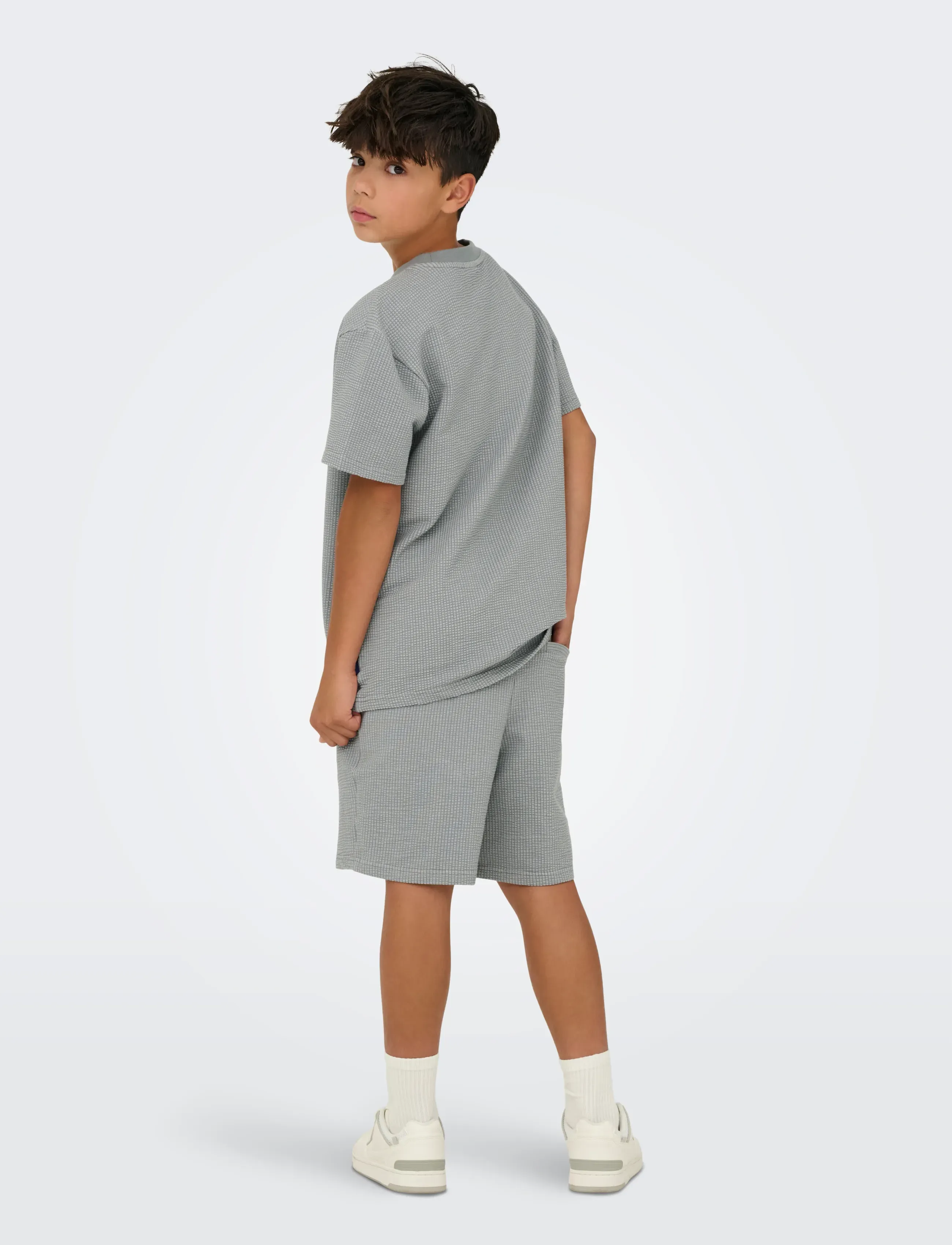 ONLY & SONS - OSJKIAN LIFE RLX SS STRP TEE JRS NOOS - t-shirts à manches courtes - sedona sage - 3