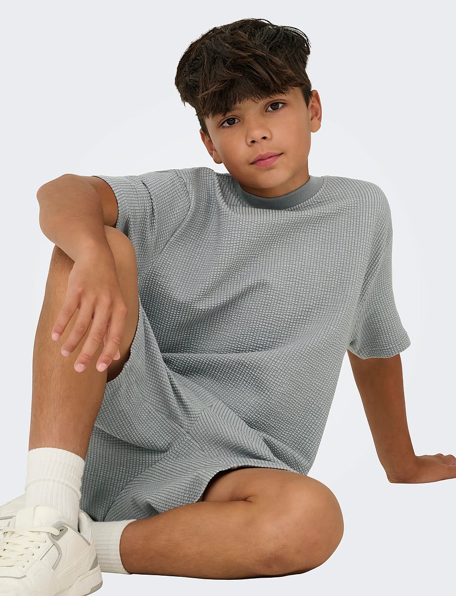ONLY & SONS - OSJKIAN LIFE RLX SS STRP TEE JRS NOOS - t-shirts à manches courtes - sedona sage - 5