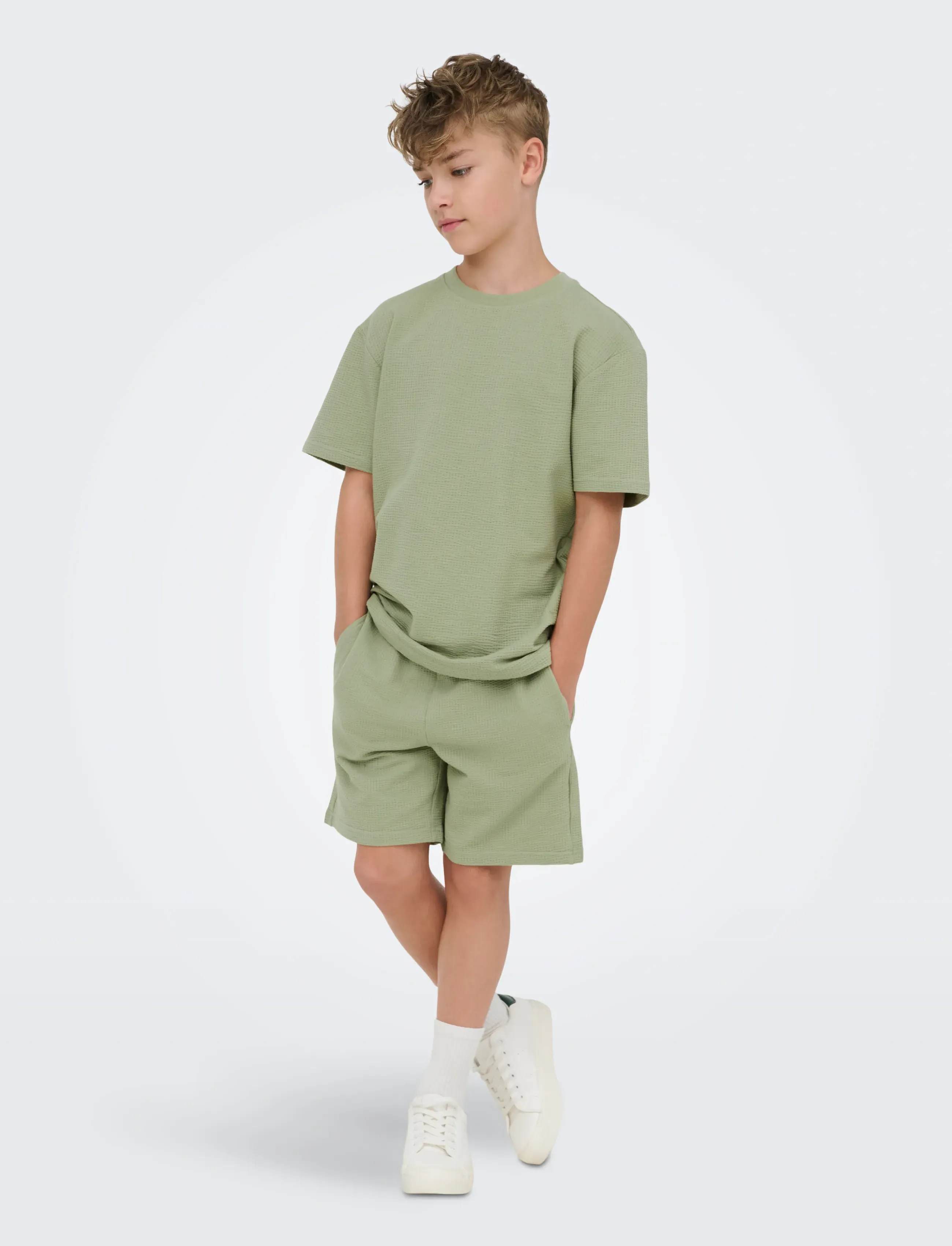 ONLY & SONS - OSJKIAN LIFE REG STRP SHORT JRS NOOS - casual korte broeken - seagrass - 4