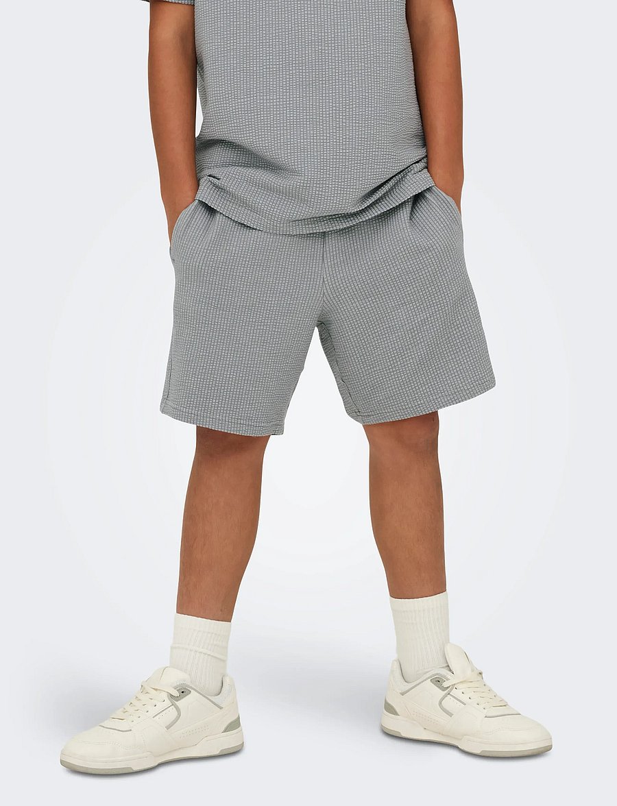 ONLY & SONS - OSJKIAN LIFE REG STRP SHORT JRS NOOS - casual shorts - sedona sage - 0
