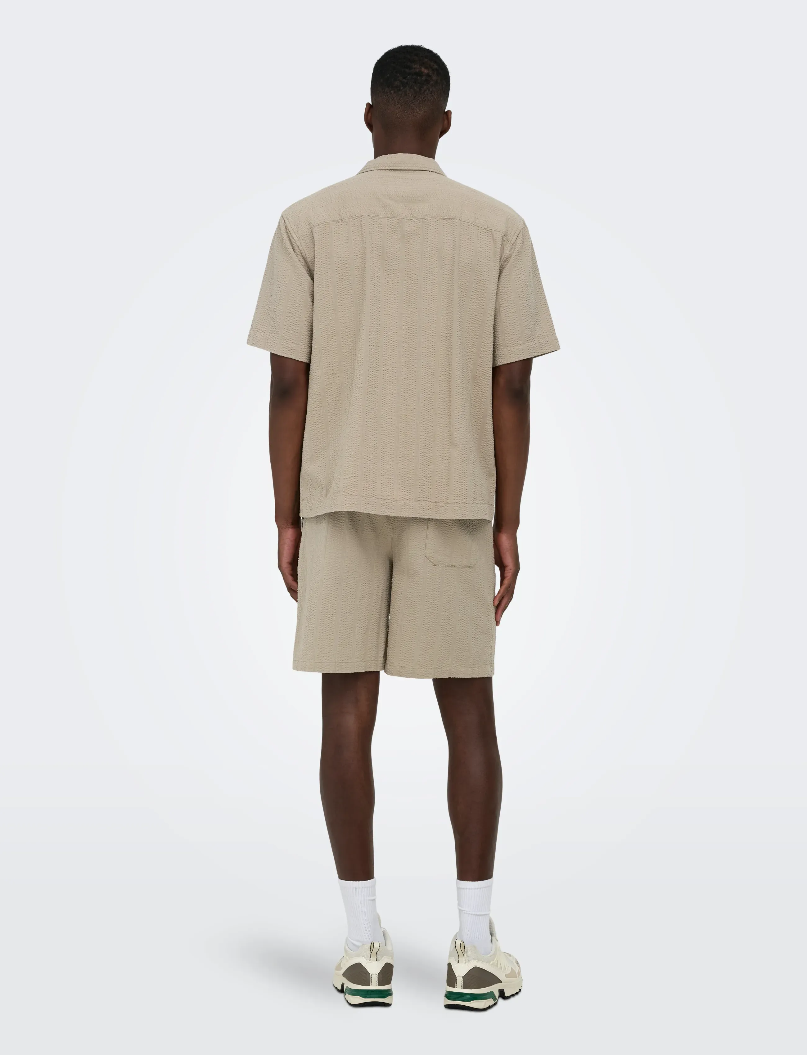 ONLY & SONS - ONSCRUZ SEERSUCKER JOGGER SHORTS - sweatshorts - crockery - 3